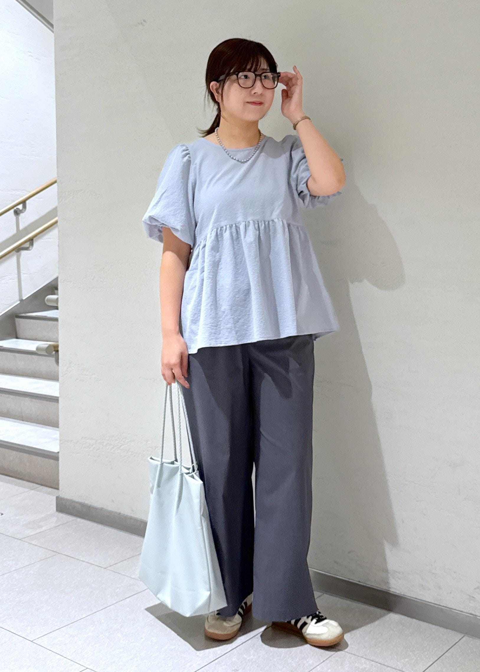 ROPE' PICNICのバルーンペプラムブラウスを使ったコーディネートを紹介します。｜Rakuten Fashion(楽天ファッション／旧楽天ブランドアベニュー)6197461