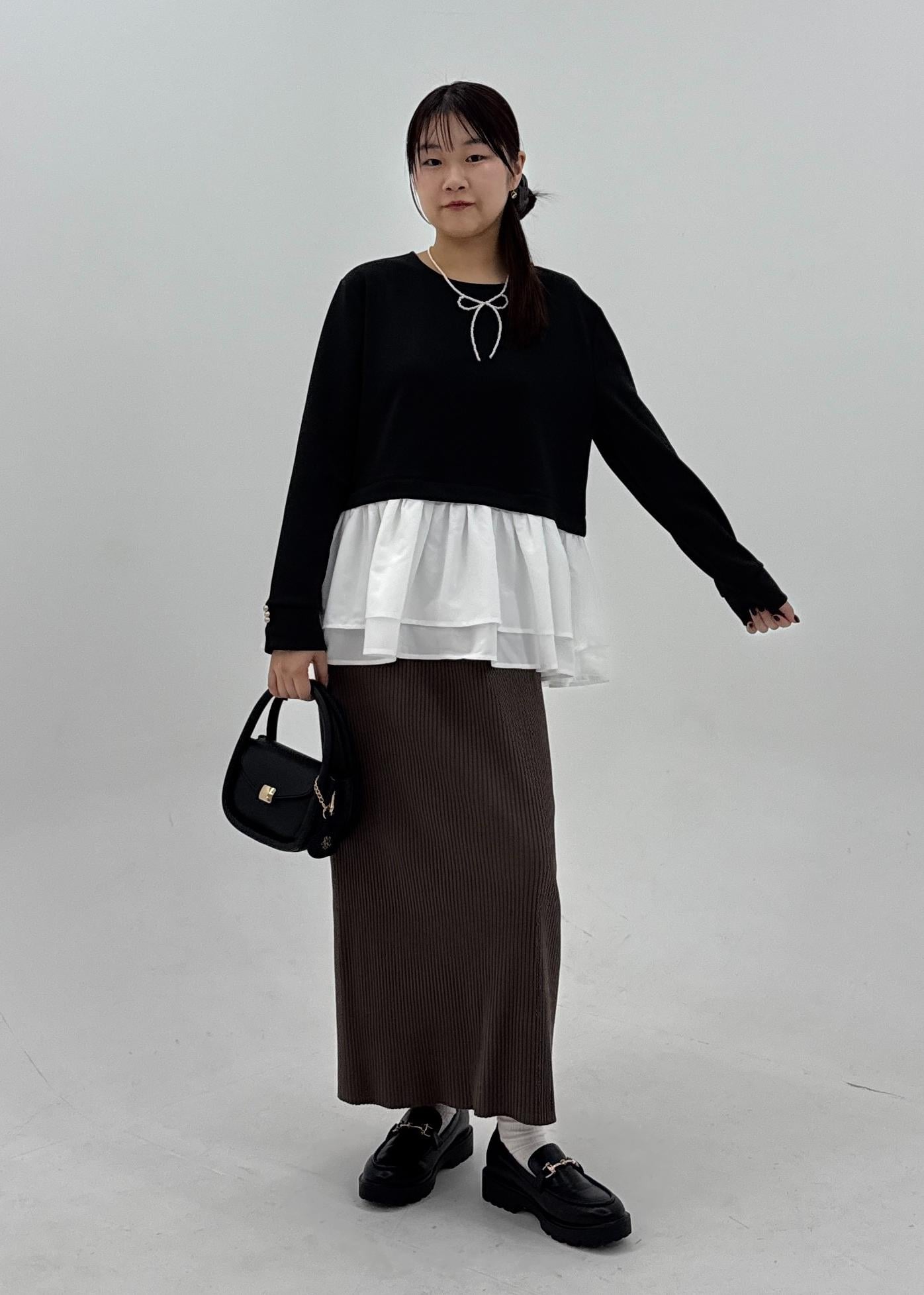 ROPE' PICNICの布帛ドッキングペプラムギャザープルオーバーを使ったコーディネートを紹介します。｜Rakuten Fashion(楽天ファッション／旧楽天ブランドアベニュー)6197596