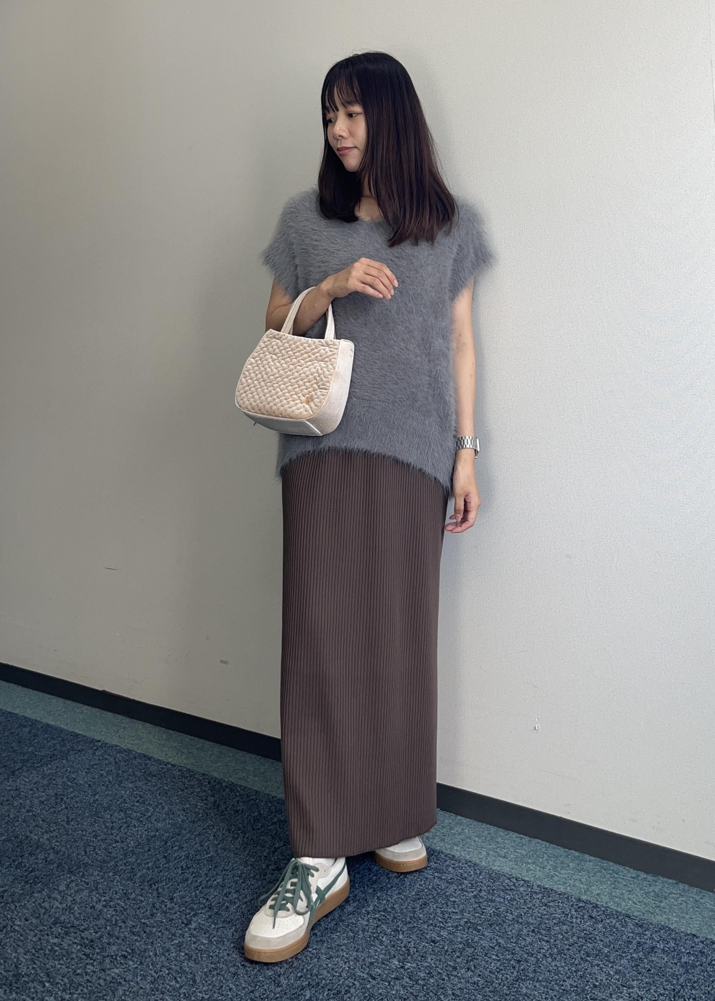 ROPE' PICNICのシャギーニットベストを使ったコーディネートを紹介します。｜Rakuten Fashion(楽天ファッション／旧楽天ブランドアベニュー)6197543