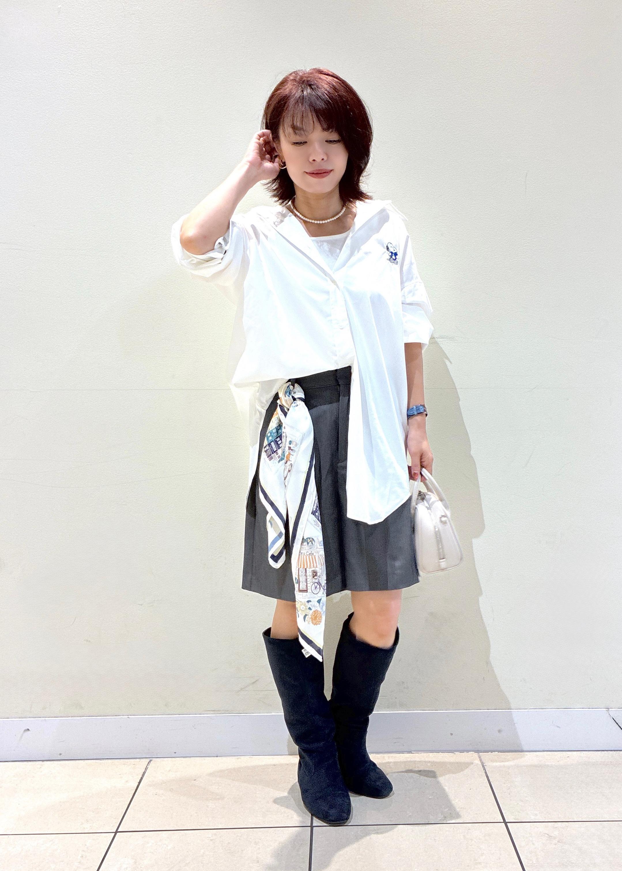 ROPE' PICNICの【PEANUTS*MLB COLLECTION by ROPE' PICNIC】オーバーサイズシャツを使ったコーディネートを紹介します。｜Rakuten Fashion(楽天ファッション／旧楽天ブランドアベニュー)6197546