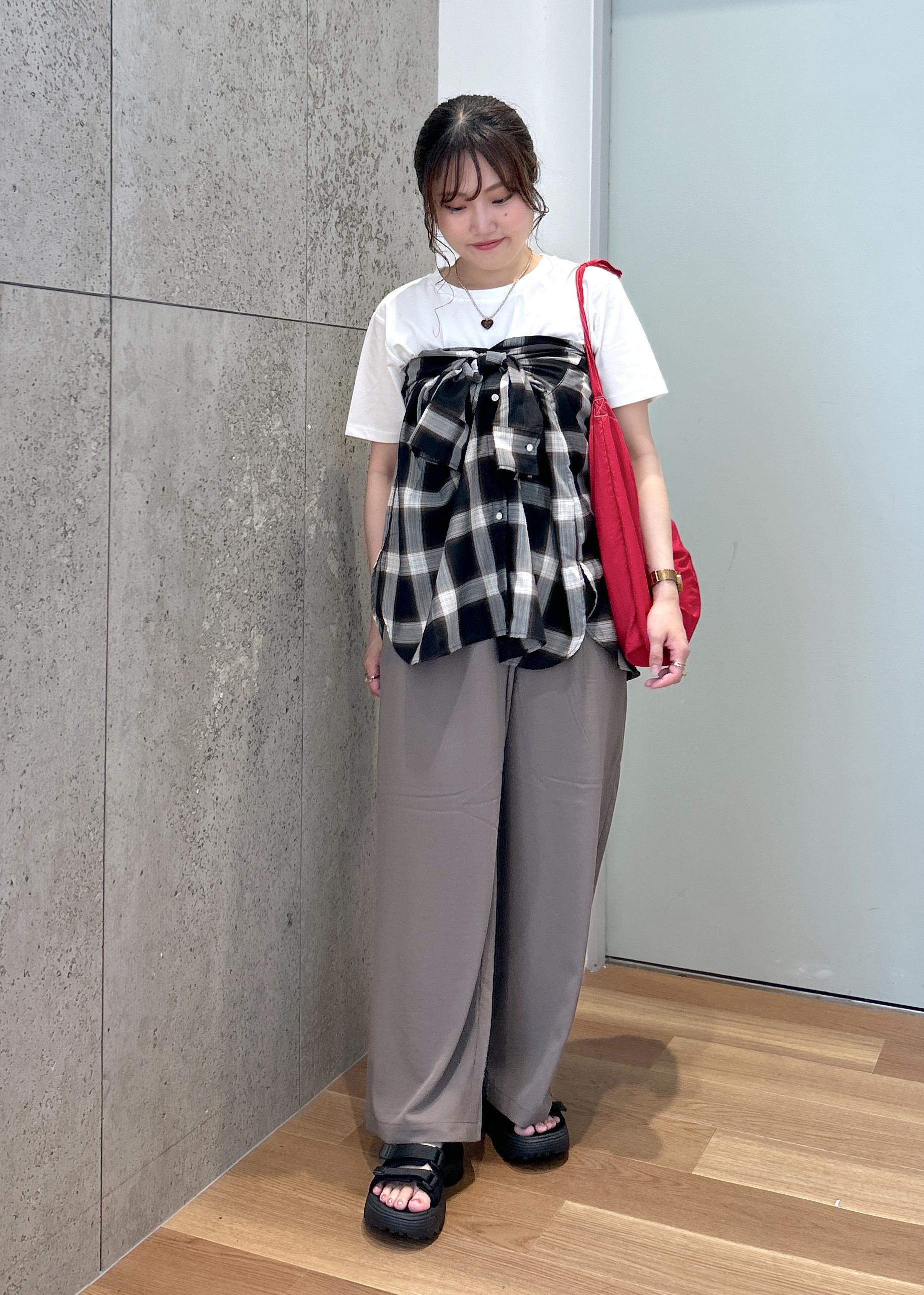 ROPE' PICNICの【UVカット・接触冷感・汗染み加工】フロッキーロゴTシャツを使ったコーディネートを紹介します。｜Rakuten Fashion(楽天ファッション／旧楽天ブランドアベニュー)6197572