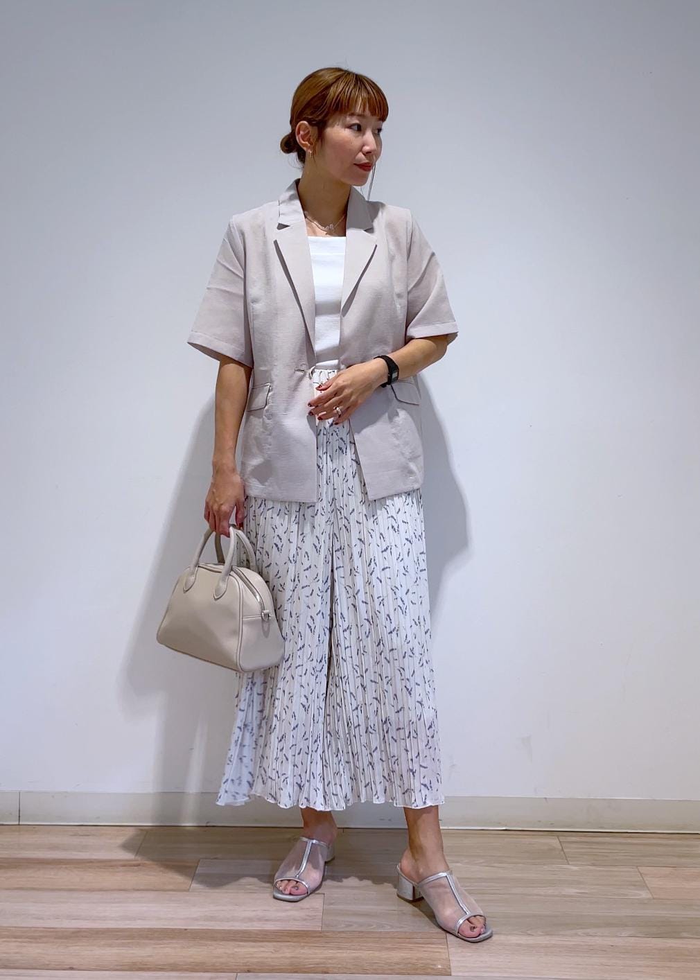 ROPE' PICNICの【接触冷感・吸水速乾・防シワ】エフォートレスリラックスハーフスリーブジャケットを使ったコーディネートを紹介します。｜Rakuten Fashion(楽天ファッション／旧楽天ブランドアベニュー)6197578