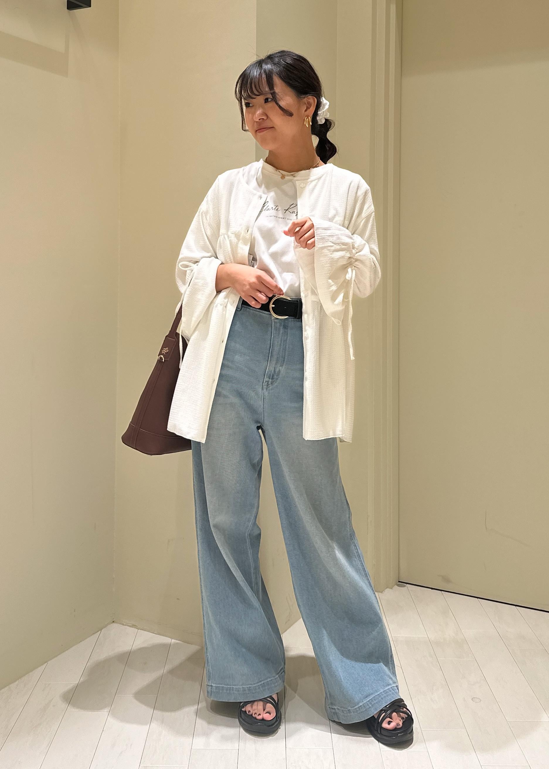 ROPE' PICNICの【UVカット・汗染み加工・接触冷感】手描き風ロゴプリントTシャツを使ったコーディネートを紹介します。｜Rakuten Fashion(楽天ファッション／旧楽天ブランドアベニュー)6197582