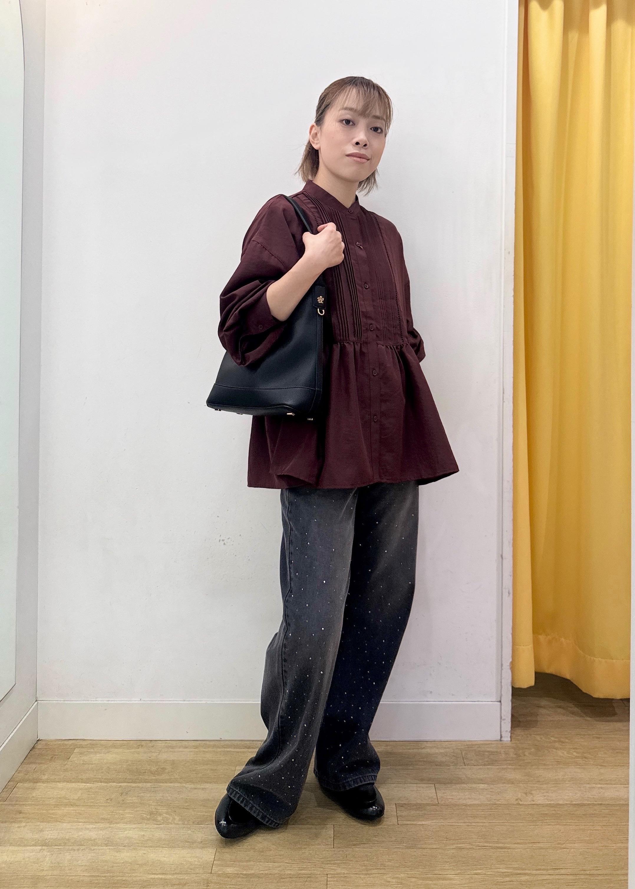 ROPE' PICNICの【UVケア・防シワ】羽織れるピンタックデザインペプラムシャツを使ったコーディネートを紹介します。｜Rakuten Fashion(楽天ファッション／旧楽天ブランドアベニュー)6197623