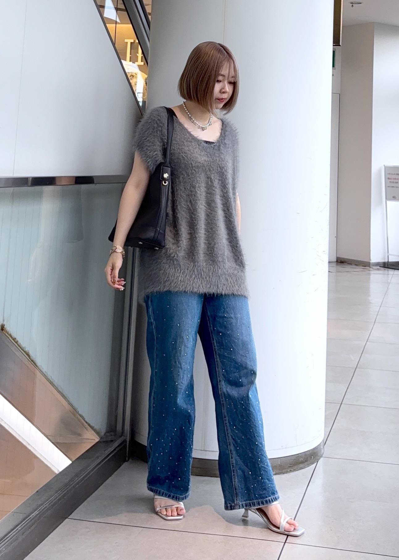 ROPE' PICNICのシャギーニットベストを使ったコーディネートを紹介します。｜Rakuten Fashion(楽天ファッション／旧楽天ブランドアベニュー)6197625