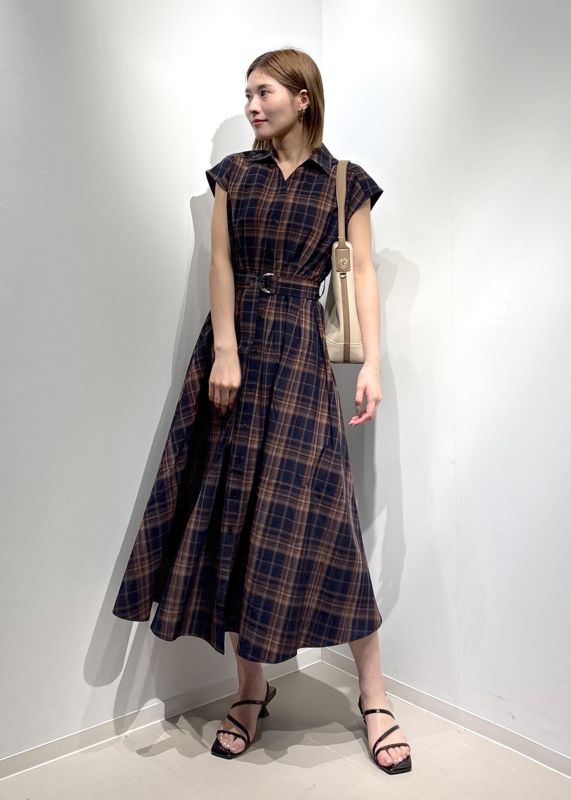 ROPE' PICNICのウエストタックチェックアソートワンピースを使ったコーディネートを紹介します。｜Rakuten Fashion(楽天ファッション／旧楽天ブランドアベニュー)6197628