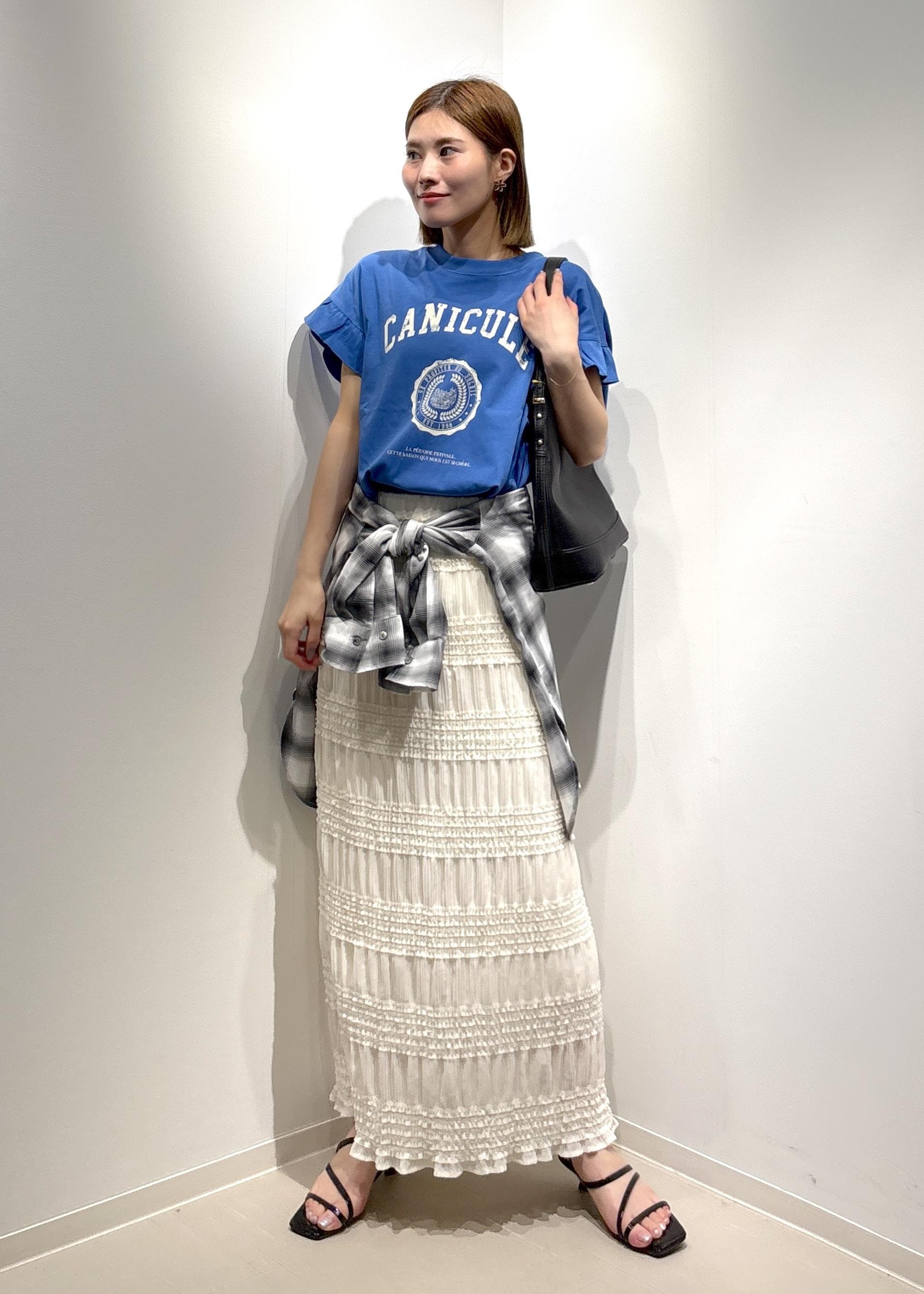 ROPE' PICNICの袖フリルカレッジロゴTシャツを使ったコーディネートを紹介します。｜Rakuten Fashion(楽天ファッション／旧楽天ブランドアベニュー)6197634