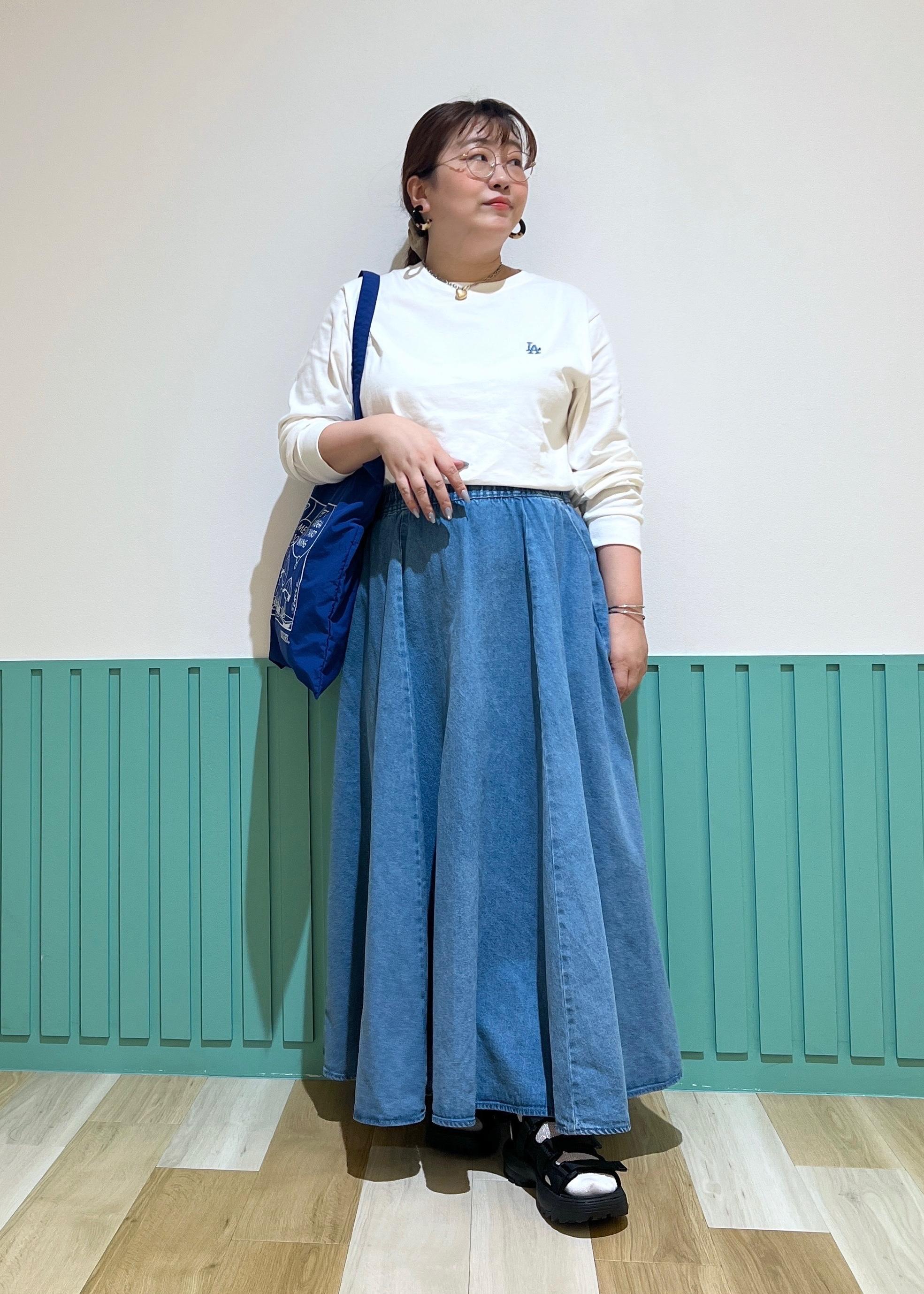 ROPE' PICNICの【Dickies】コットンダンプサーキュラーイージースカートを使ったコーディネートを紹介します。｜Rakuten Fashion(楽天ファッション／旧楽天ブランドアベニュー)6197643