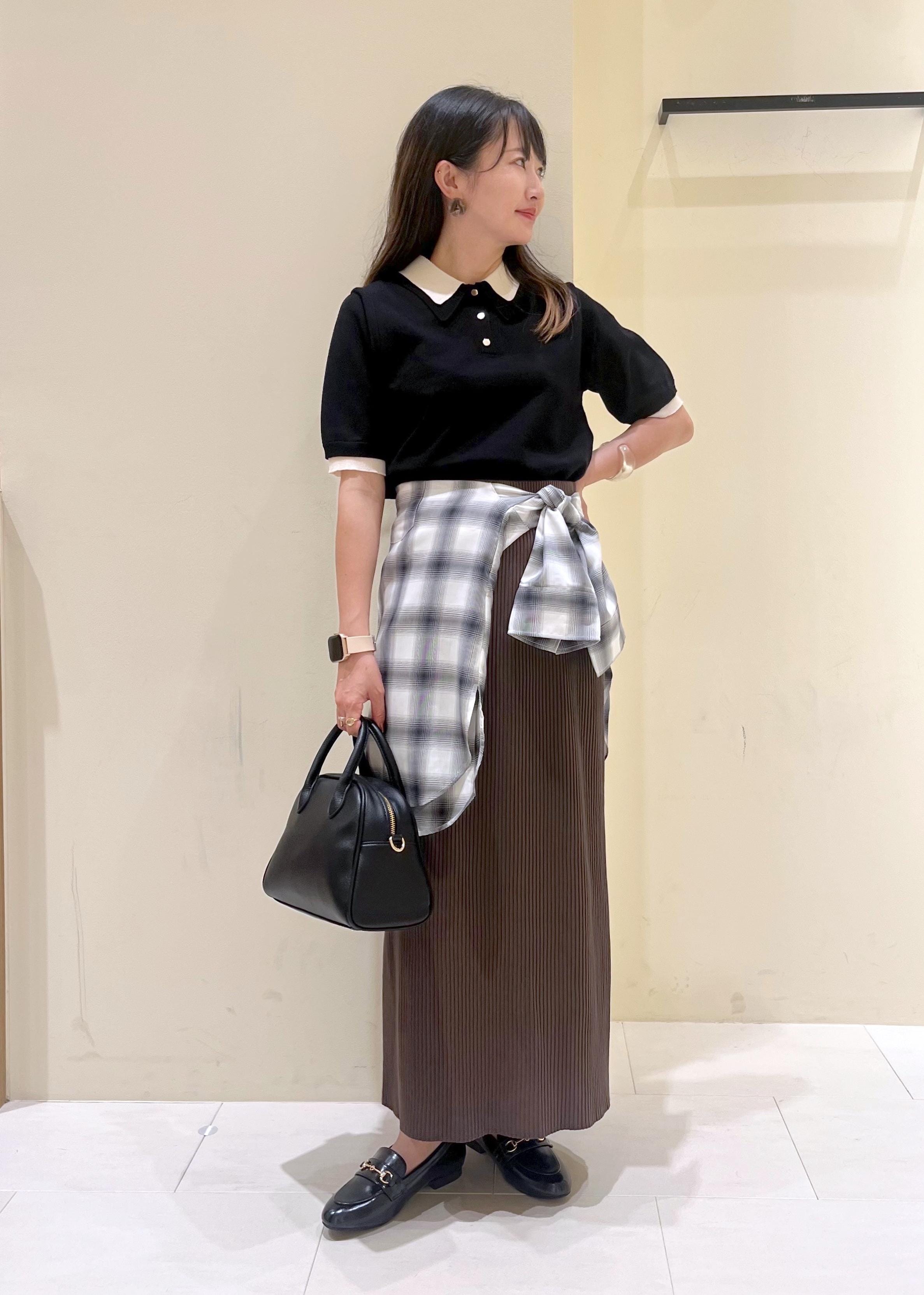 ROPE' PICNICの【新色追加】バイカラーレイヤード風ニットポロシャツを使ったコーディネートを紹介します。｜Rakuten Fashion(楽天ファッション／旧楽天ブランドアベニュー)6197653