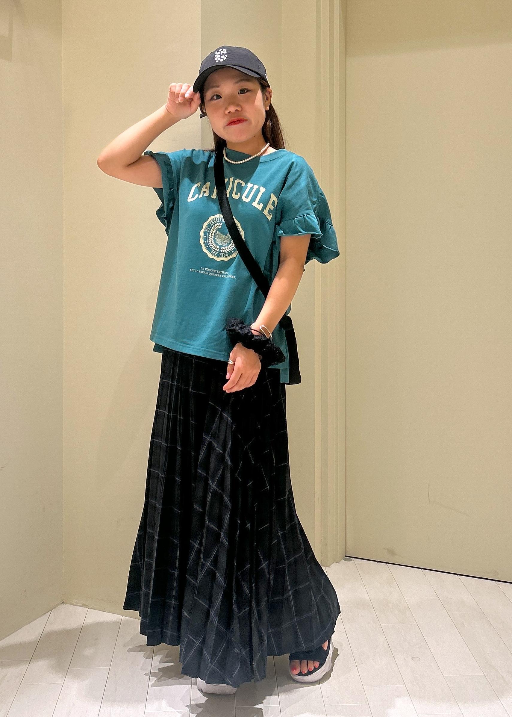 ROPE' PICNICの袖フリルカレッジロゴTシャツを使ったコーディネートを紹介します。｜Rakuten Fashion(楽天ファッション／旧楽天ブランドアベニュー)6197603