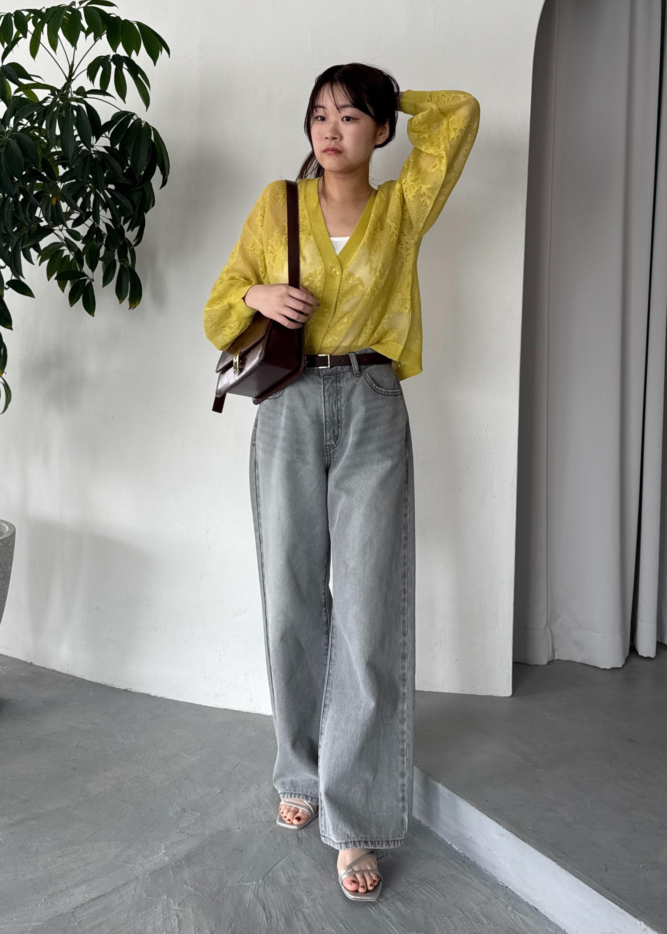 ROPE' PICNICの透かし編み花柄Vネックカーディガンを使ったコーディネートを紹介します。｜Rakuten Fashion(楽天ファッション／旧楽天ブランドアベニュー)6197677