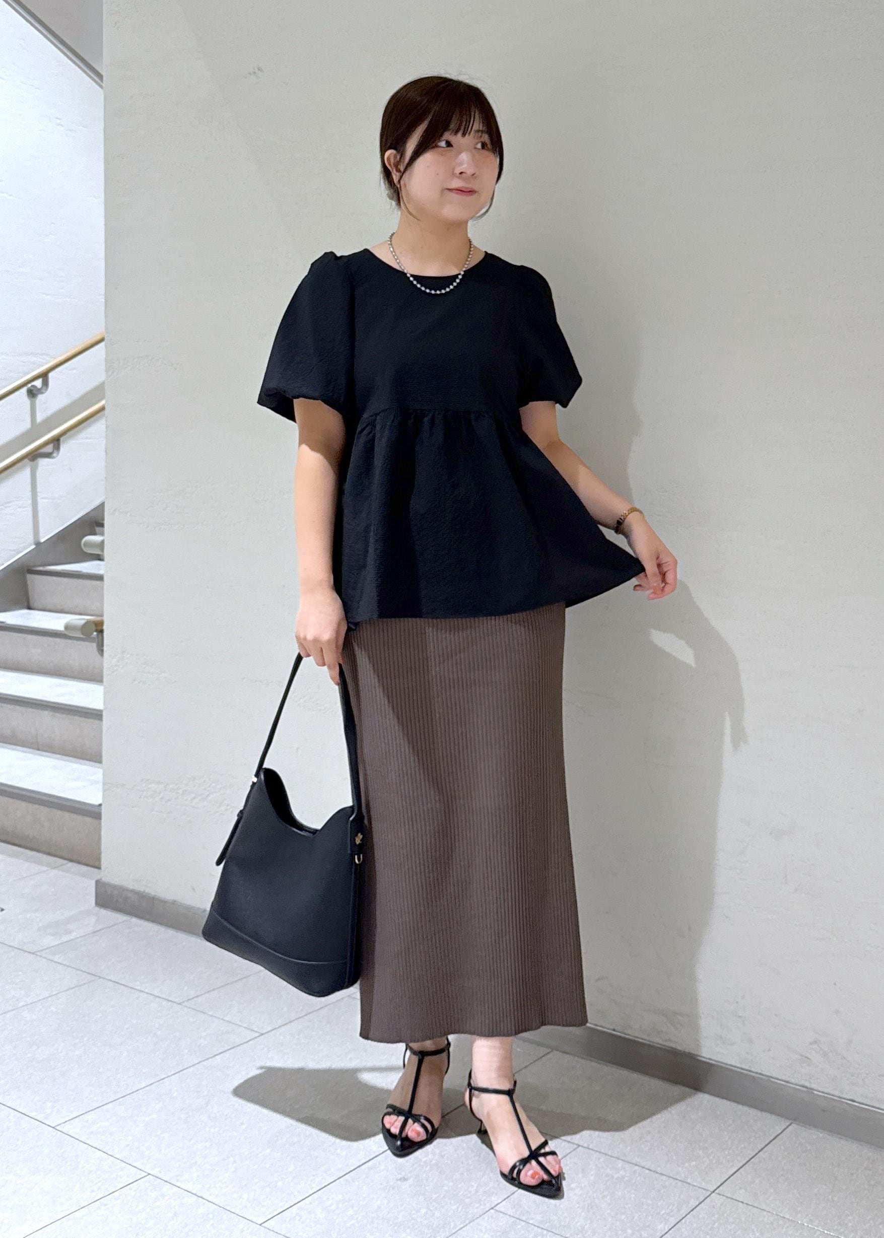 ROPE' PICNICのバルーンペプラムブラウスを使ったコーディネートを紹介します。｜Rakuten Fashion(楽天ファッション／旧楽天ブランドアベニュー)6197723