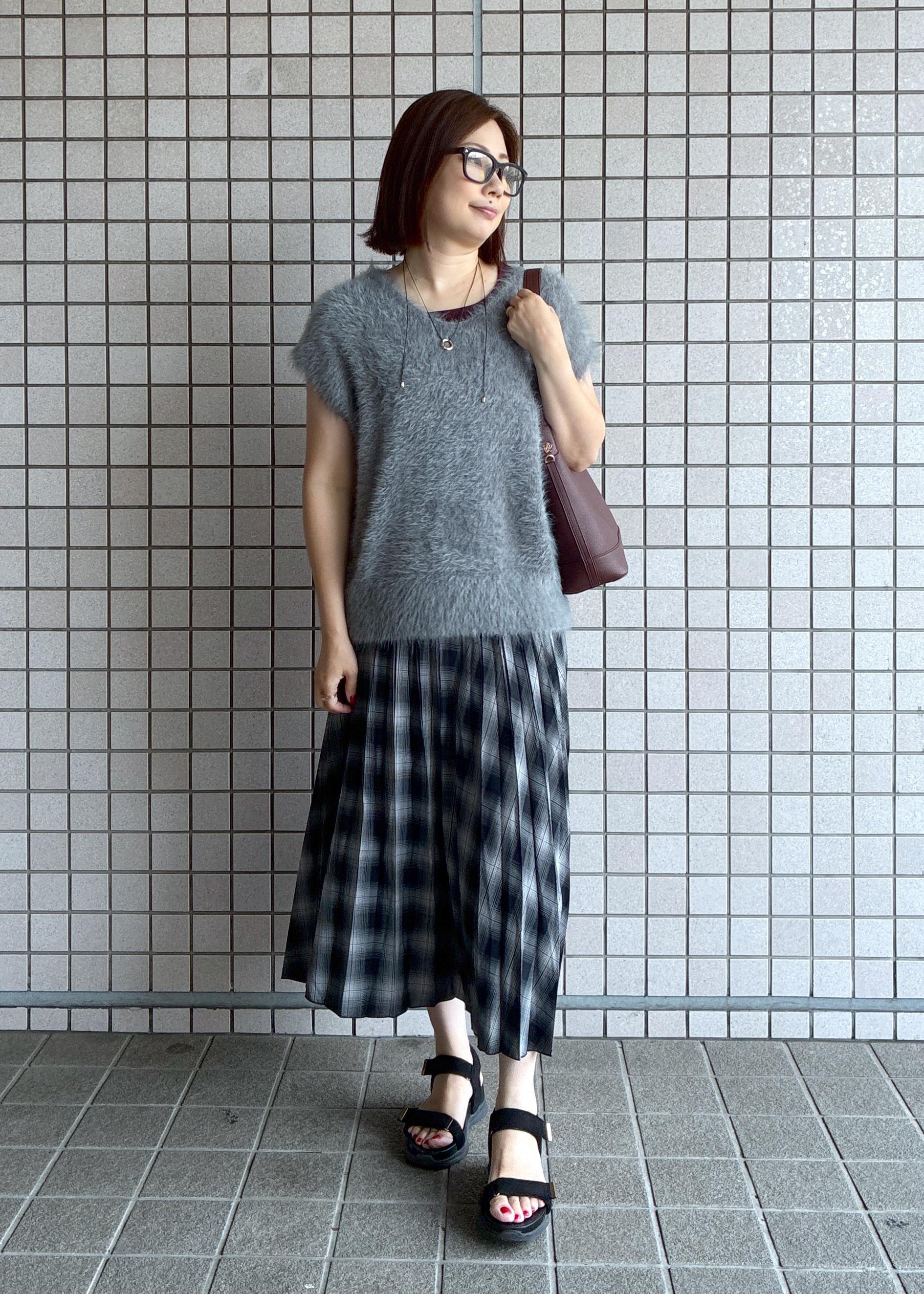 ROPE' PICNICのシャギーニットベストを使ったコーディネートを紹介します。｜Rakuten Fashion(楽天ファッション／旧楽天ブランドアベニュー)6197724