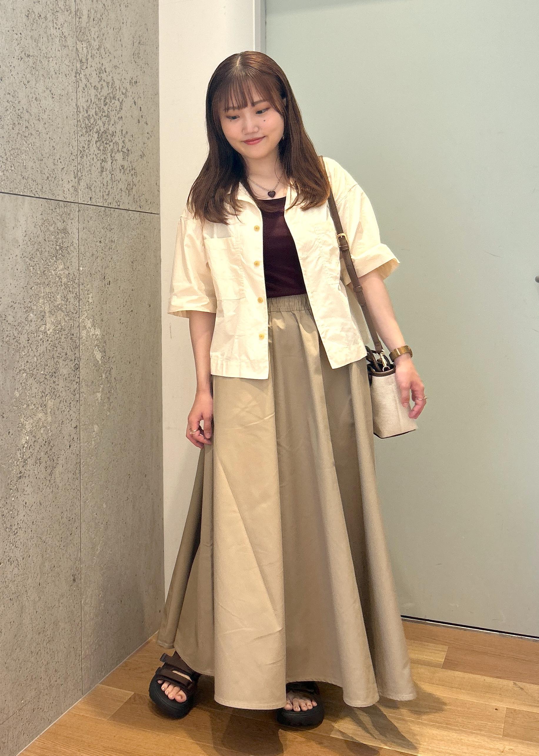 ROPE' PICNICの【Dickies】コットンダンプクロップドシャツを使ったコーディネートを紹介します。｜Rakuten Fashion(楽天ファッション／旧楽天ブランドアベニュー)6197736