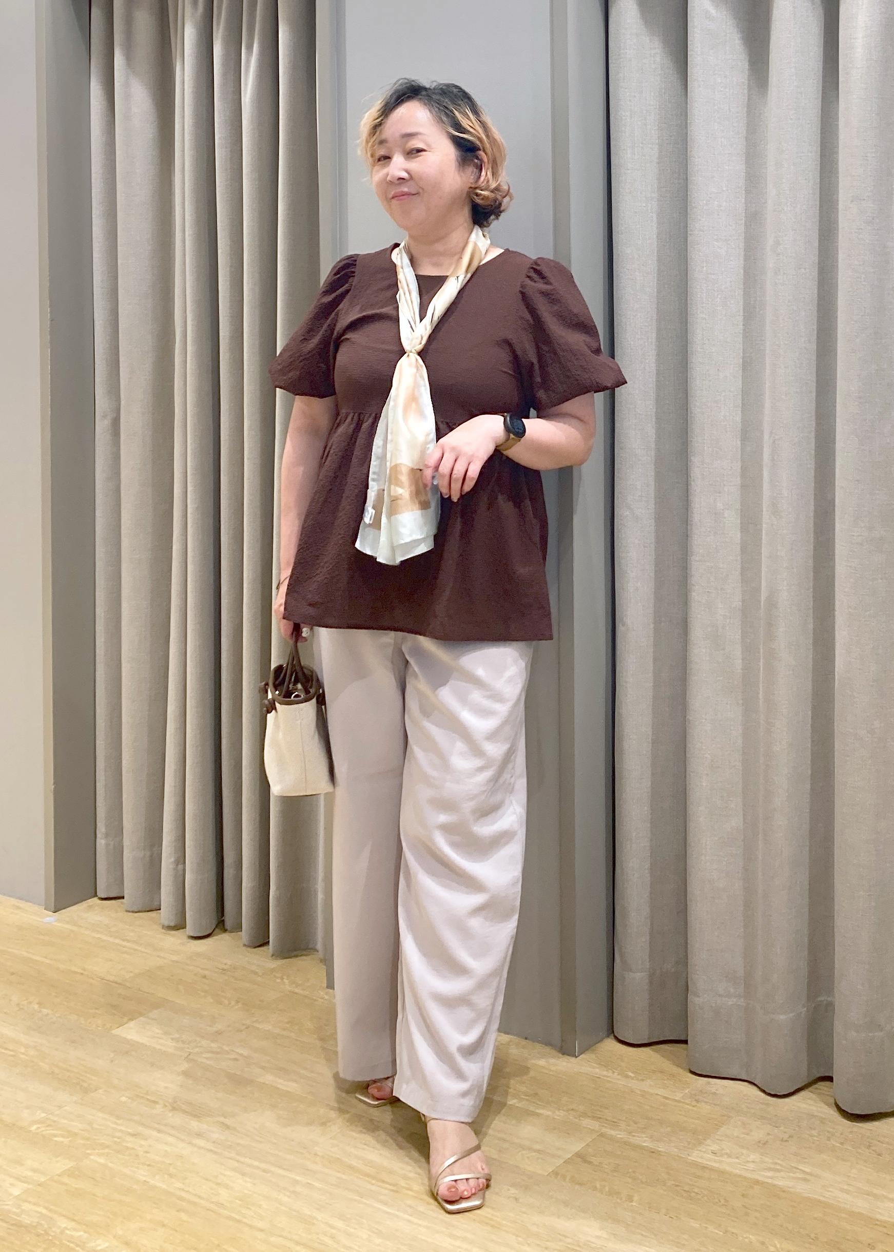 ROPE' PICNICのバルーンペプラムブラウスを使ったコーディネートを紹介します。｜Rakuten Fashion(楽天ファッション／旧楽天ブランドアベニュー)6197751