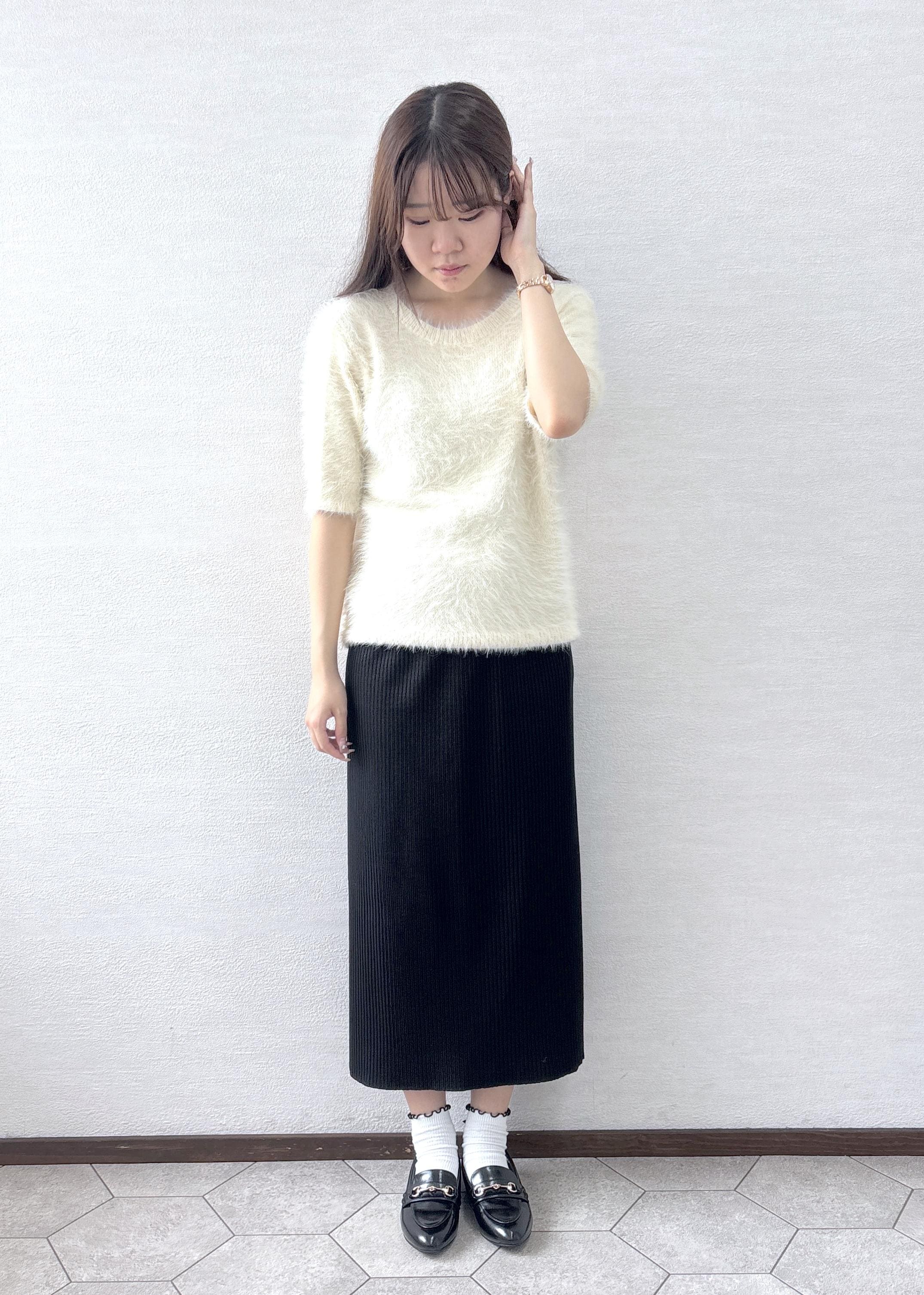 ROPE' PICNICのシャギーニットハーフスリーブプルオーバーを使ったコーディネートを紹介します。｜Rakuten Fashion(楽天ファッション／旧楽天ブランドアベニュー)6197757