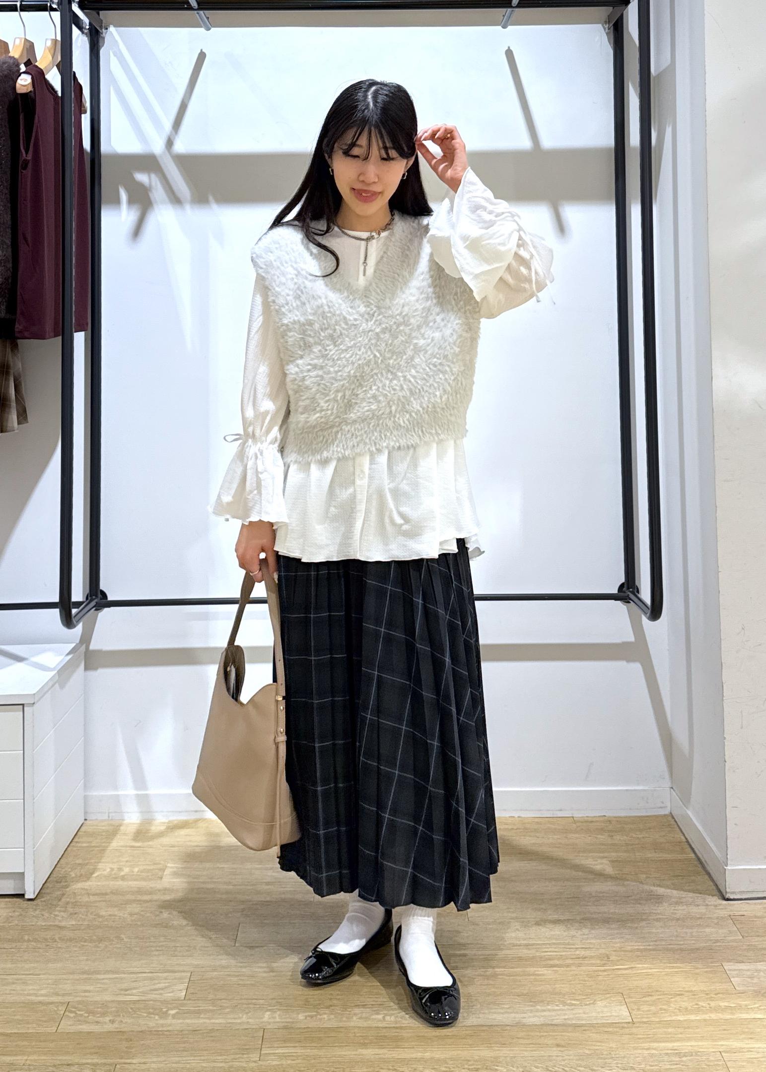 ROPE' PICNICの【羽織にもなる】シアーワッシャーブラウスカーディガンを使ったコーディネートを紹介します。｜Rakuten Fashion(楽天ファッション／旧楽天ブランドアベニュー)6197796