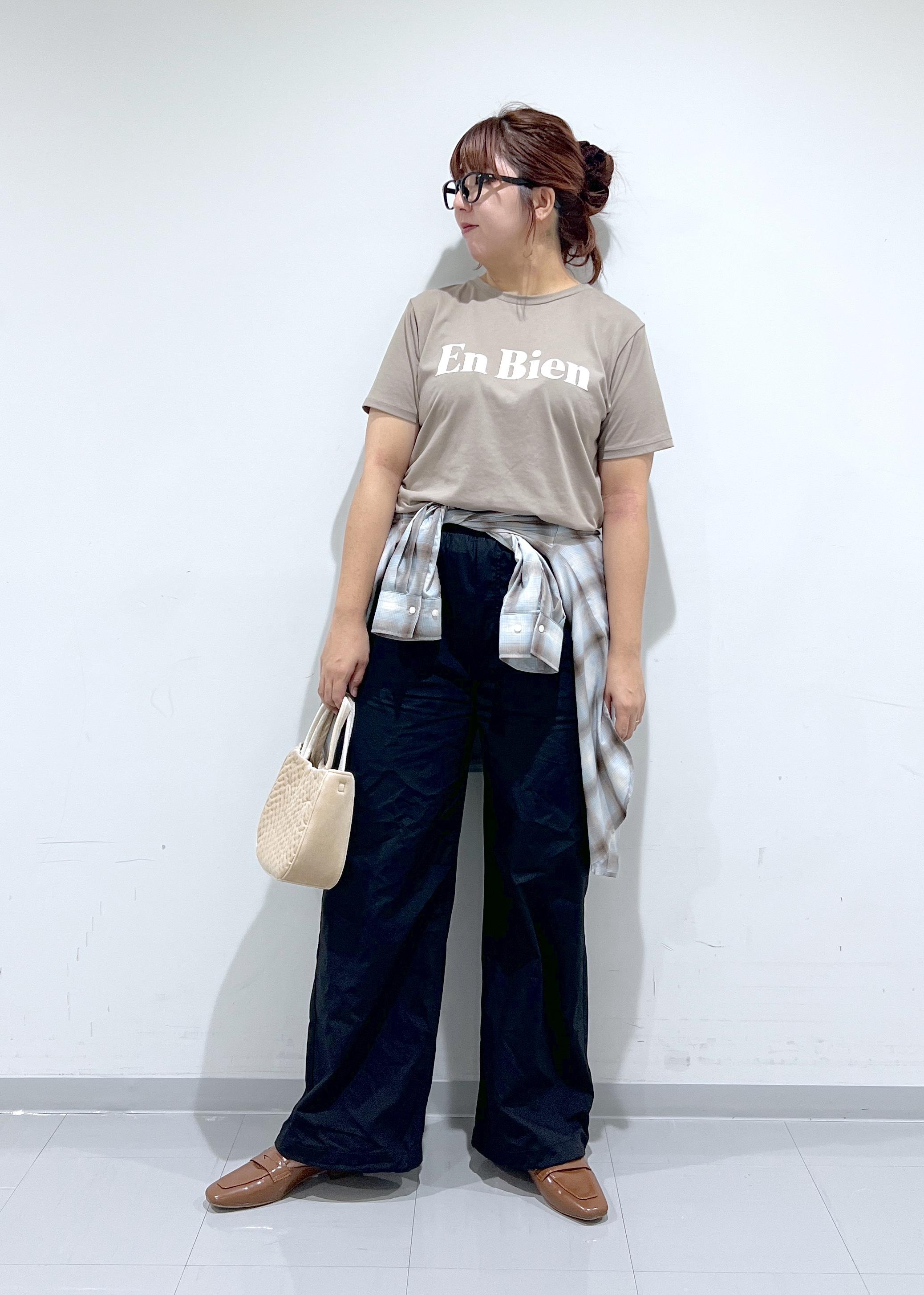 ROPE' PICNICの【UVカット・接触冷感・汗染み加工】フロッキーロゴTシャツを使ったコーディネートを紹介します。｜Rakuten Fashion(楽天ファッション／旧楽天ブランドアベニュー)6197806