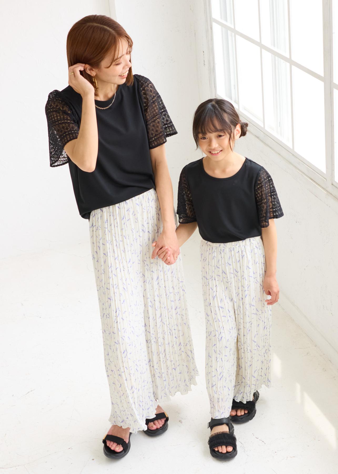 ROPE' PICNICの【KIDS/キッズ】【UVカット・接触冷感】レースドッキングフレアスリーブトップス/リンクコーデを使ったコーディネートを紹介します。｜Rakuten Fashion(楽天ファッション／旧楽天ブランドアベニュー)6197829