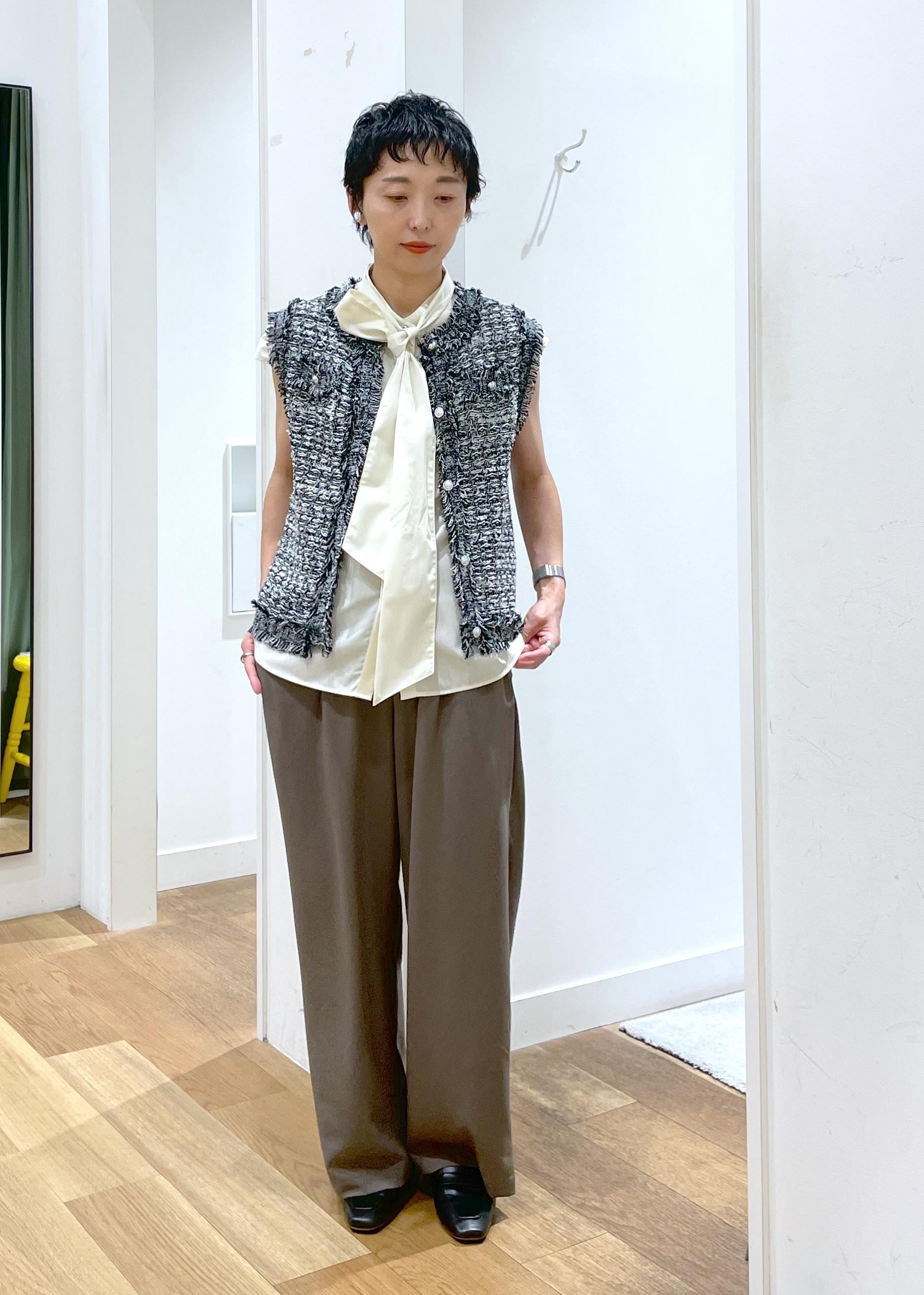 ROPE' PICNICの【WEB限定カラー】【サマー・ツイード】着丈が選べるジレベスト/スリーブレスカーディガンを使ったコーディネートを紹介します。｜Rakuten Fashion(楽天ファッション／旧楽天ブランドアベニュー)6197784