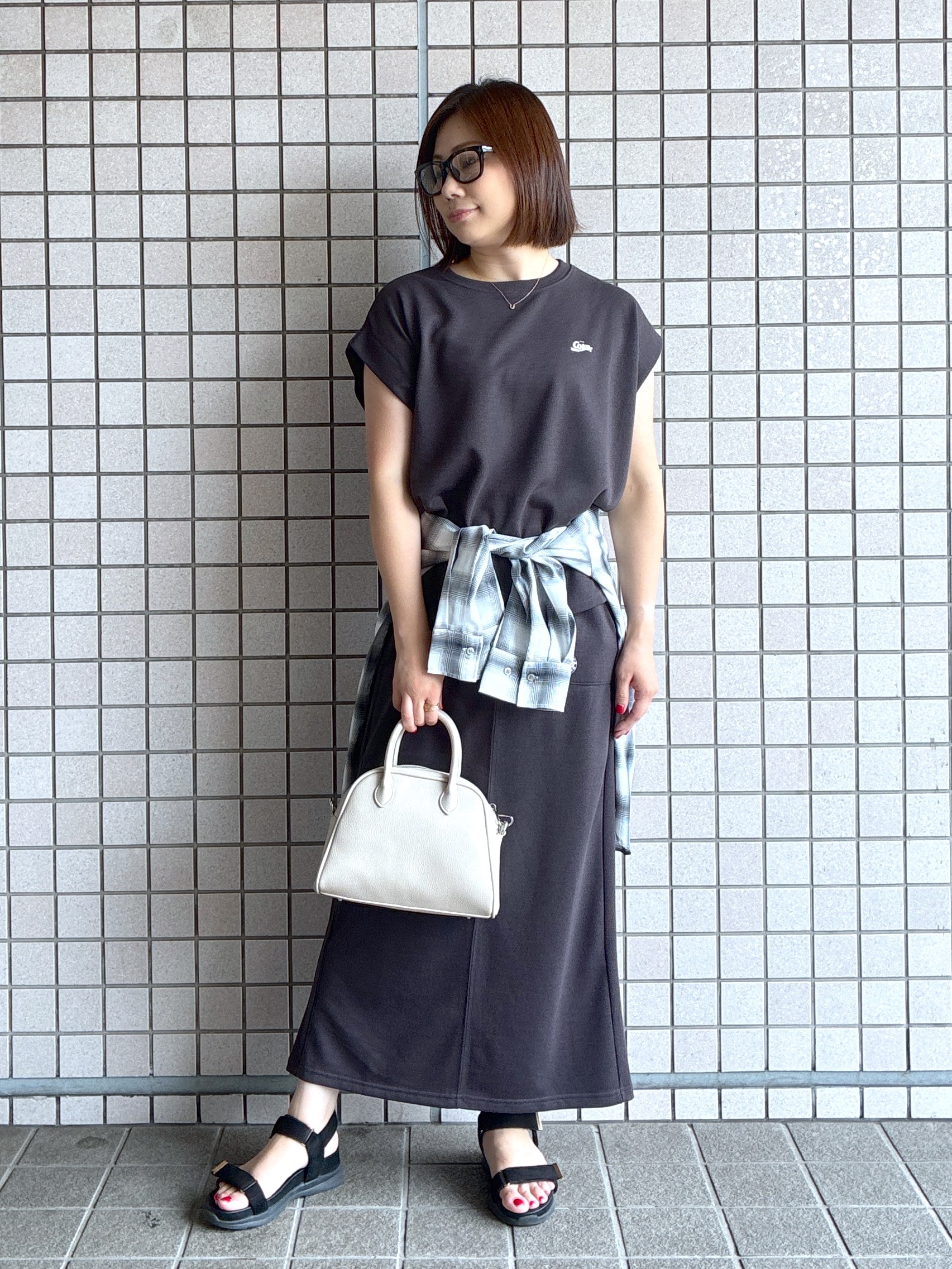 ROPE' PICNICの【Coca-Cola】【汗染み加工・セットアップ対応】ラメ入りミニ裏毛フレンチスリーブTシャツを使ったコーディネートを紹介します。｜Rakuten Fashion(楽天ファッション／旧楽天ブランドアベニュー)6197844