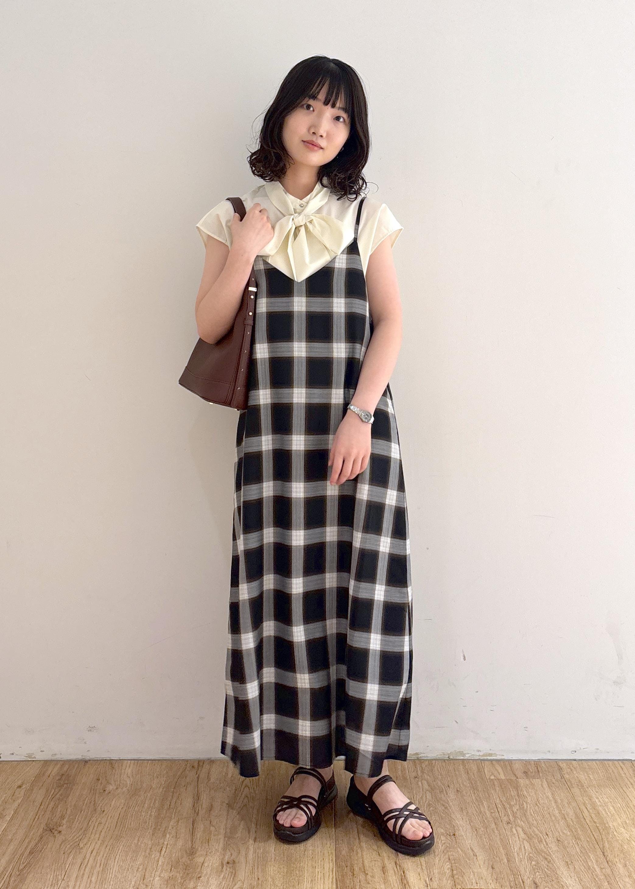 ROPE' PICNICの【防シワ】リボンフレンチスリーブシャツを使ったコーディネートを紹介します。｜Rakuten Fashion(楽天ファッション／旧楽天ブランドアベニュー)6197823