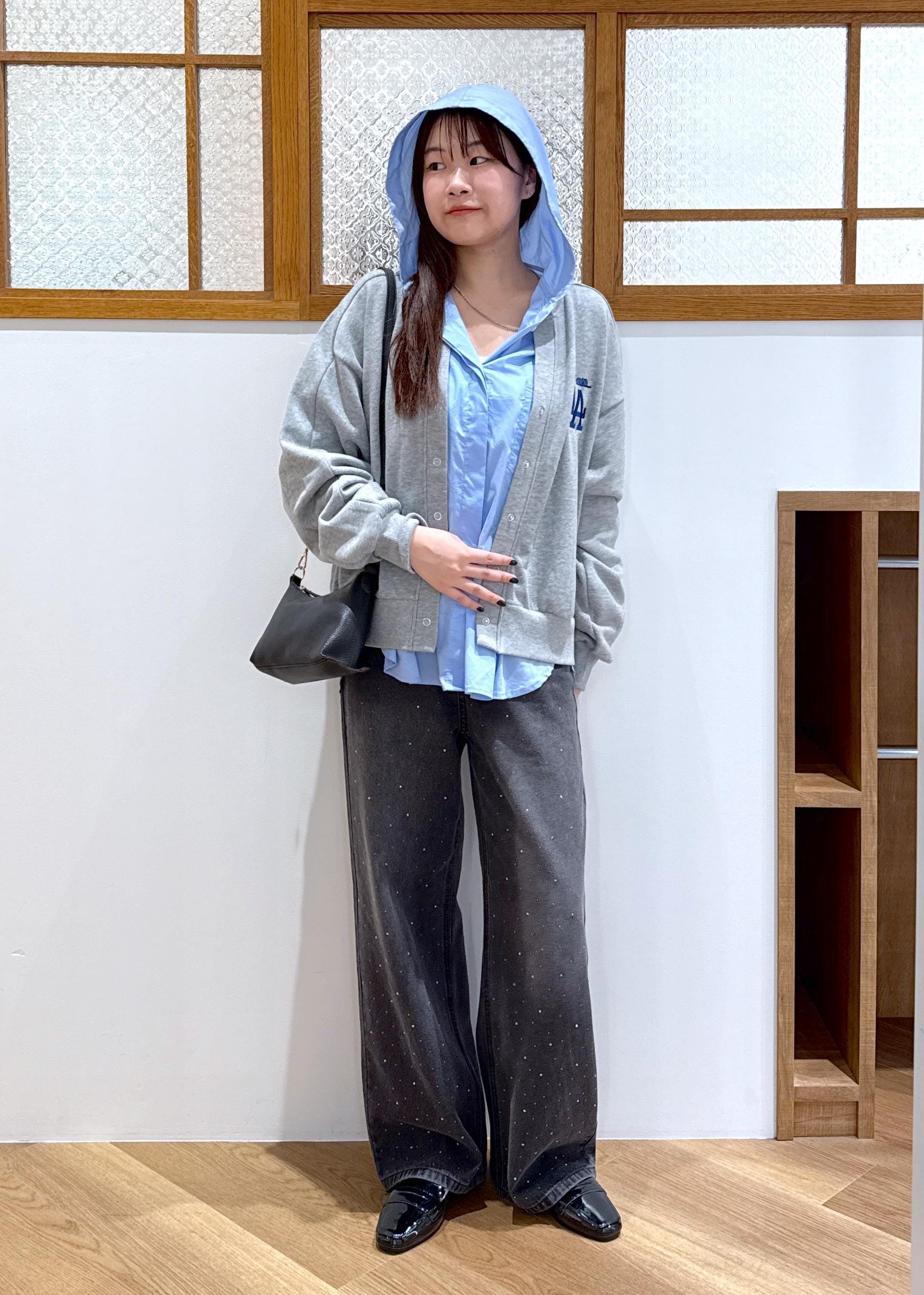 ROPE' PICNICの【PEANUTS*MLB COLLECTION by ROPE' PICNIC】カーディガンを使ったコーディネートを紹介します。｜Rakuten Fashion(楽天ファッション／旧楽天ブランドアベニュー)6210756