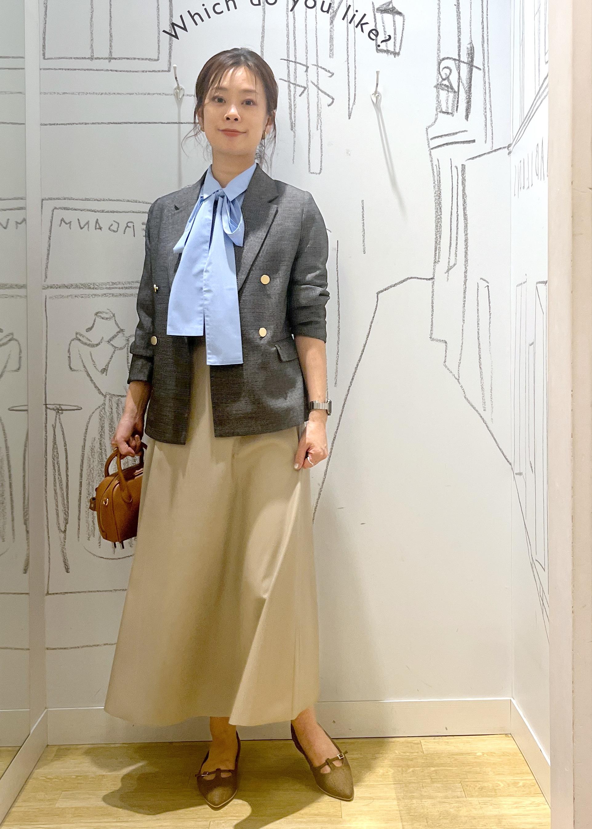 ROPE' PICNICのレディハンサムシリーズ ウールライク金ボタンジャケット(半裏地)/セットアップ・通勤対応を使ったコーディネートを紹介します。｜Rakuten Fashion(楽天ファッション／旧楽天ブランドアベニュー)6210757