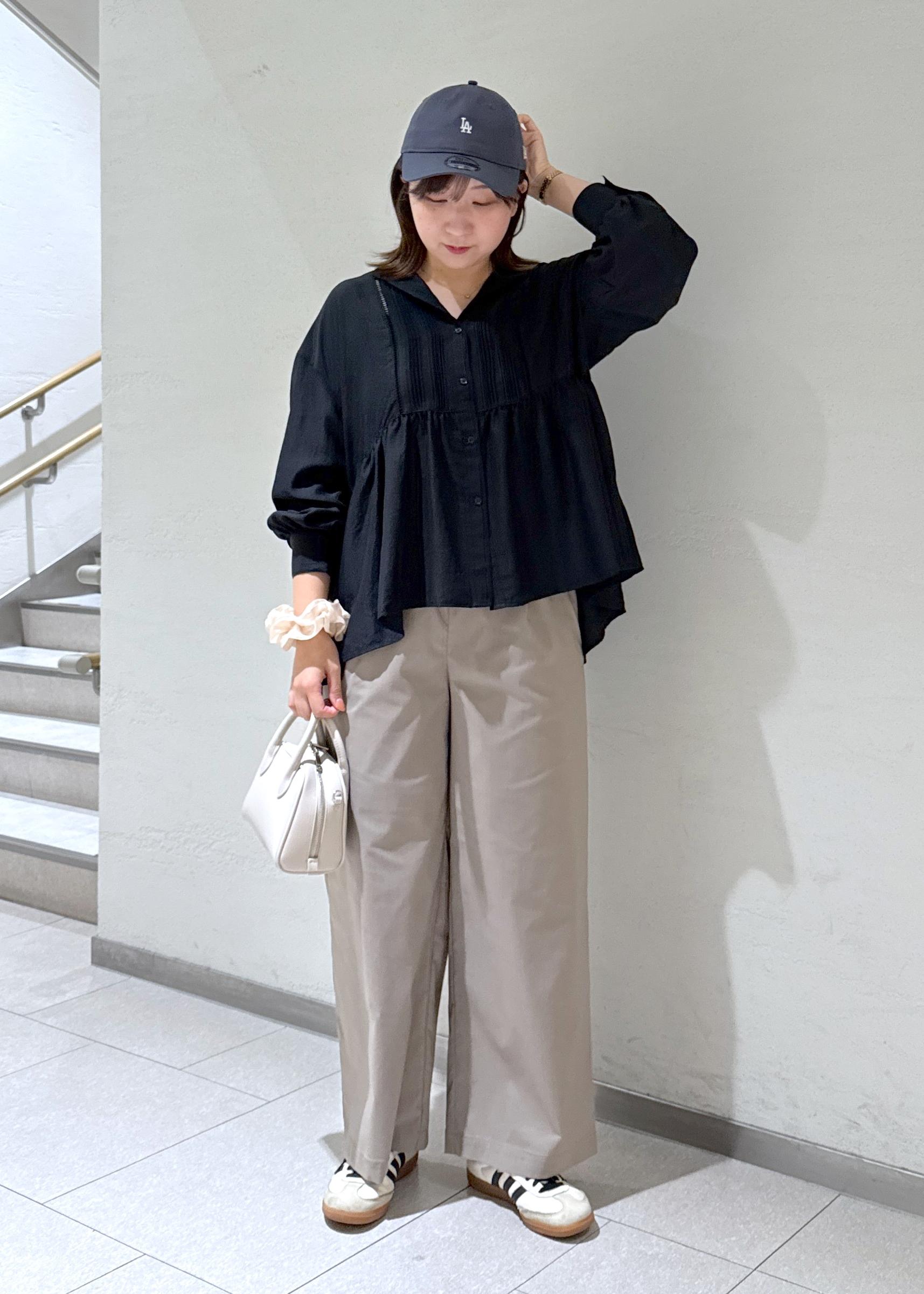 ROPE' PICNICの【UVケア・防シワ】羽織れるピンタックデザインペプラムシャツを使ったコーディネートを紹介します。｜Rakuten Fashion(楽天ファッション／旧楽天ブランドアベニュー)6210771