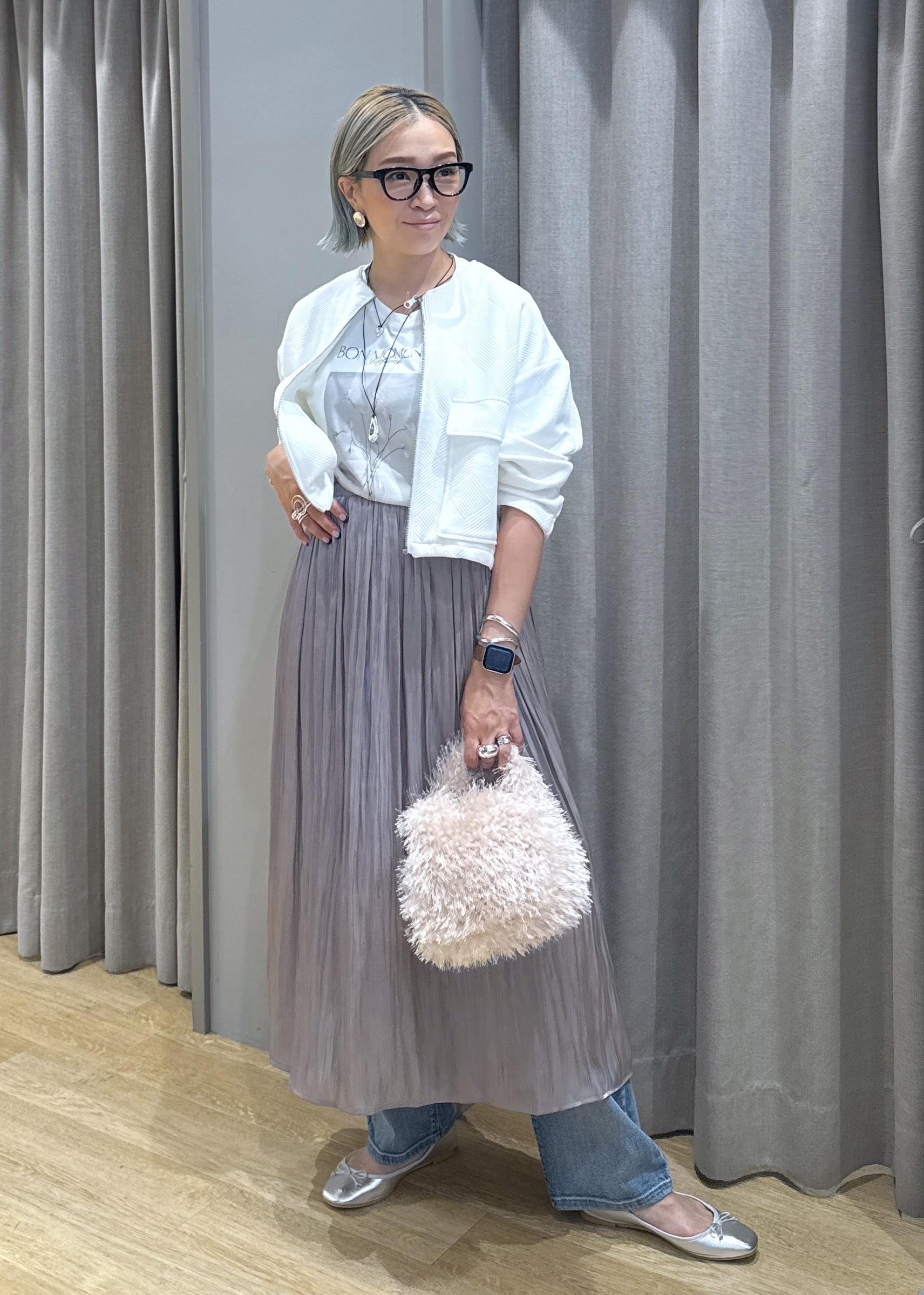 ROPE' PICNICの幾何柄ジャガードショート丈ブルゾンを使ったコーディネートを紹介します。｜Rakuten Fashion(楽天ファッション／旧楽天ブランドアベニュー)6210781