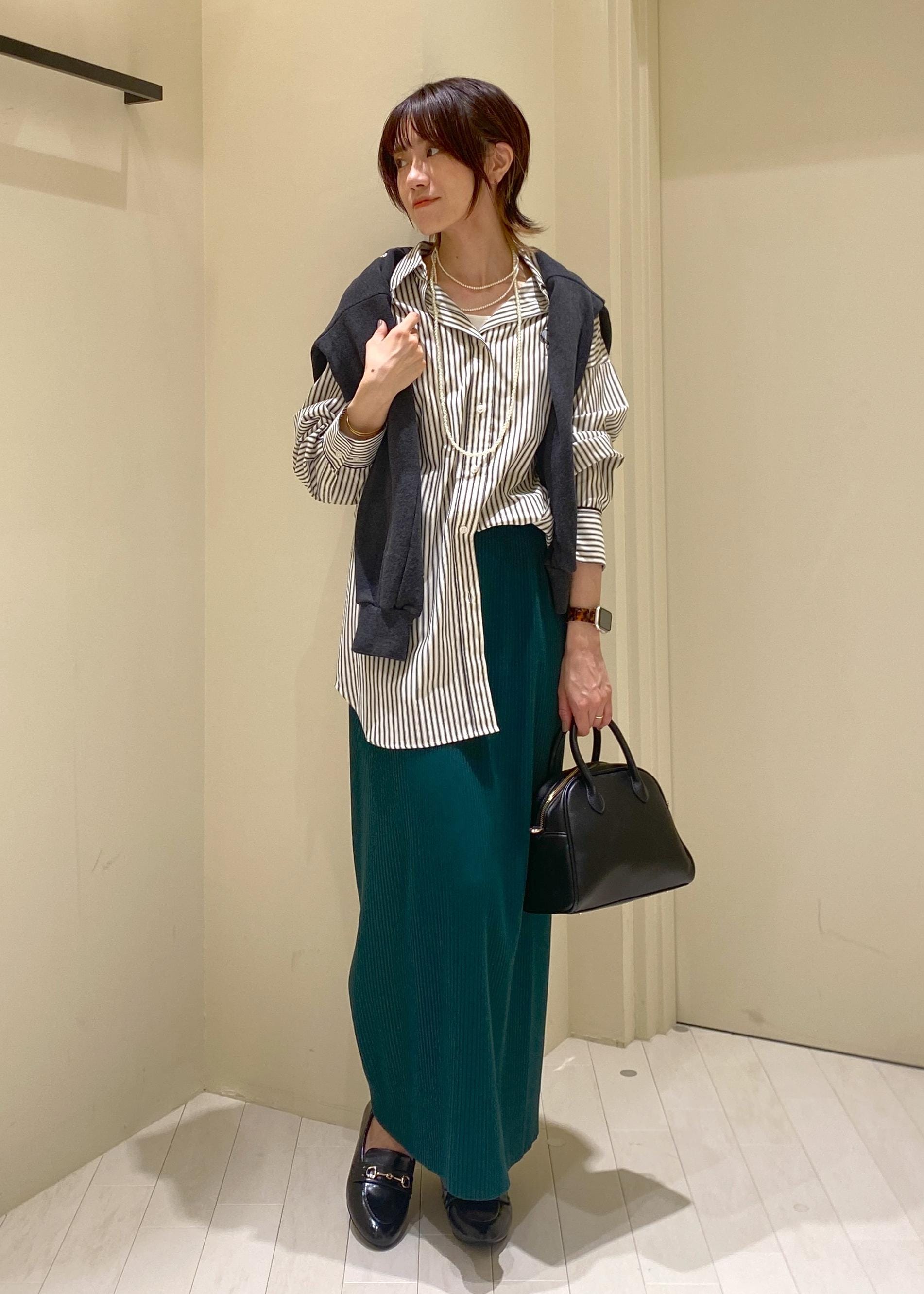 ROPE' PICNICの【PEANUTS*MLB COLLECTION by ROPE' PICNIC】オーバーサイズシャツを使ったコーディネートを紹介します。｜Rakuten Fashion(楽天ファッション／旧楽天ブランドアベニュー)6210794