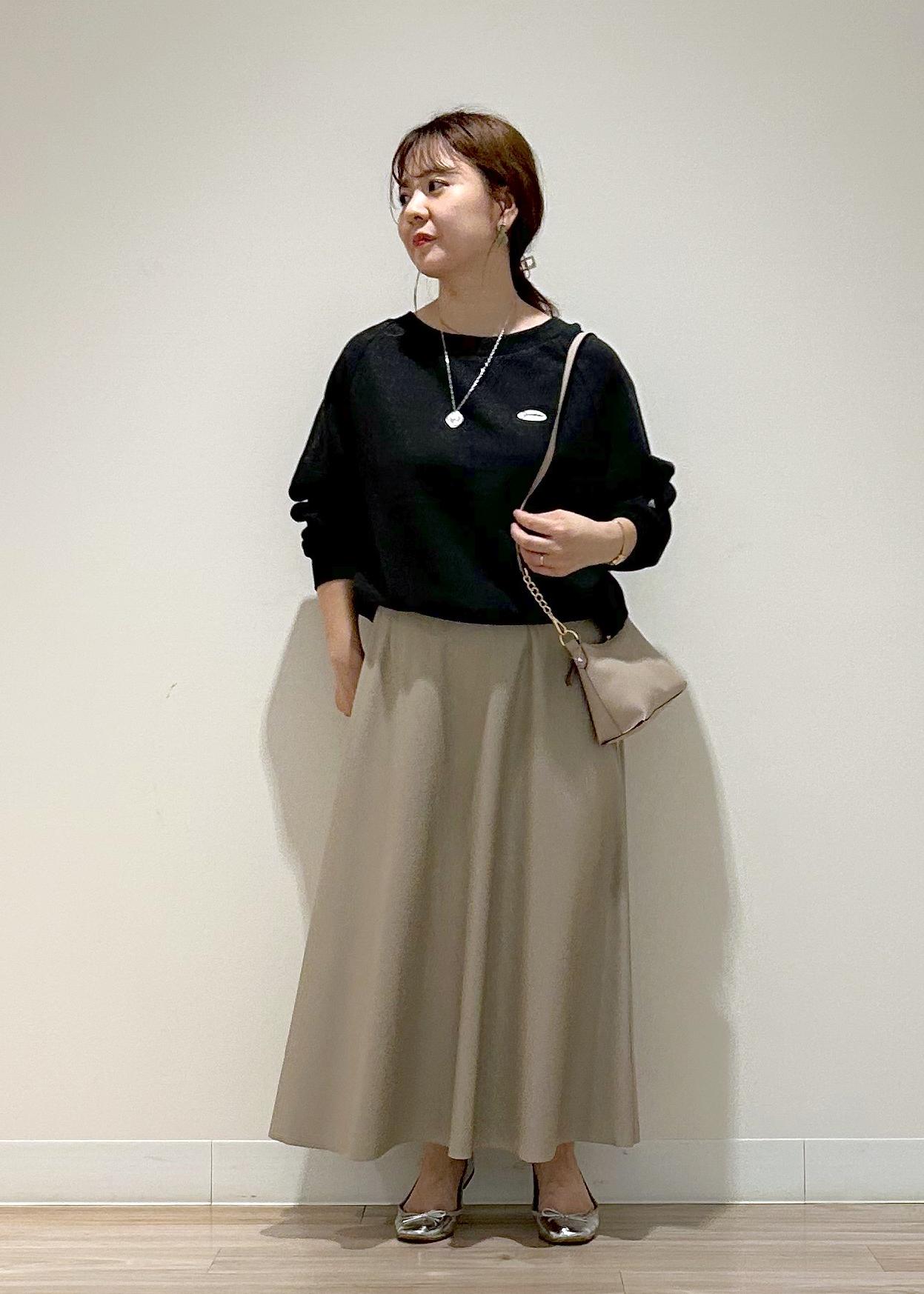 ROPE' PICNICの【PEANUTS*MLB COLLECTION by ROPE' PICNIC】オフショルスウェットを使ったコーディネートを紹介します。｜Rakuten Fashion(楽天ファッション／旧楽天ブランドアベニュー)6210985