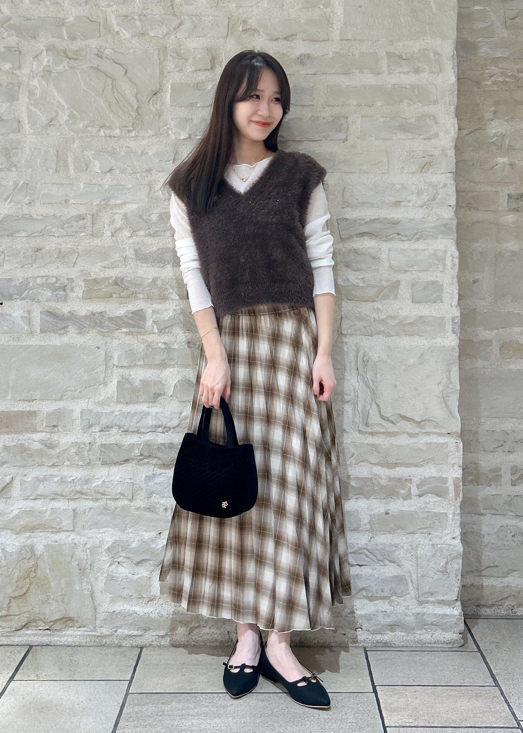 ROPE' PICNICのラメシアーリブカットソーを使ったコーディネートを紹介します。｜Rakuten Fashion(楽天ファッション／旧楽天ブランドアベニュー)6210992