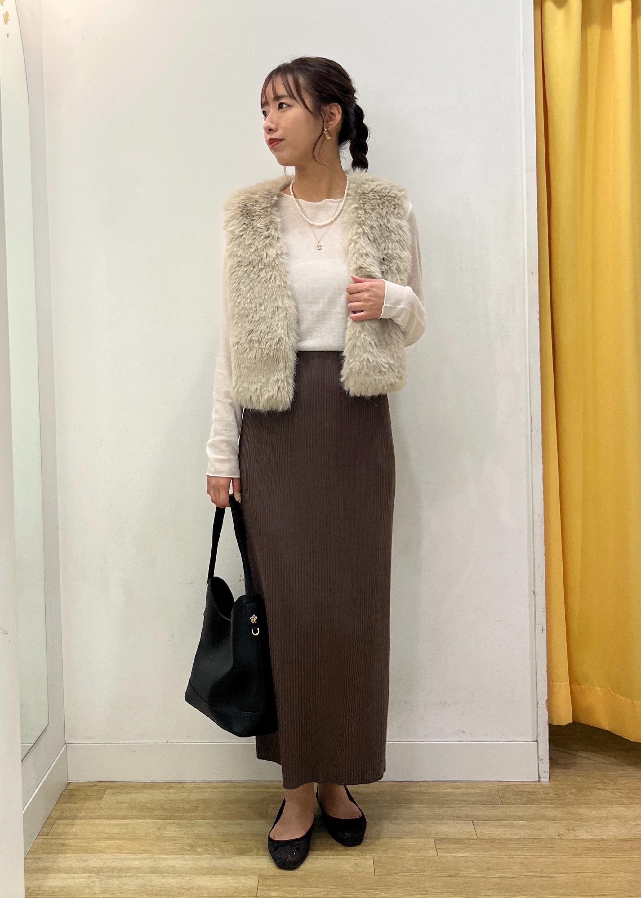 ROPE' PICNICのラメシアーリブカットソーを使ったコーディネートを紹介します。｜Rakuten Fashion(楽天ファッション／旧楽天ブランドアベニュー)6210996