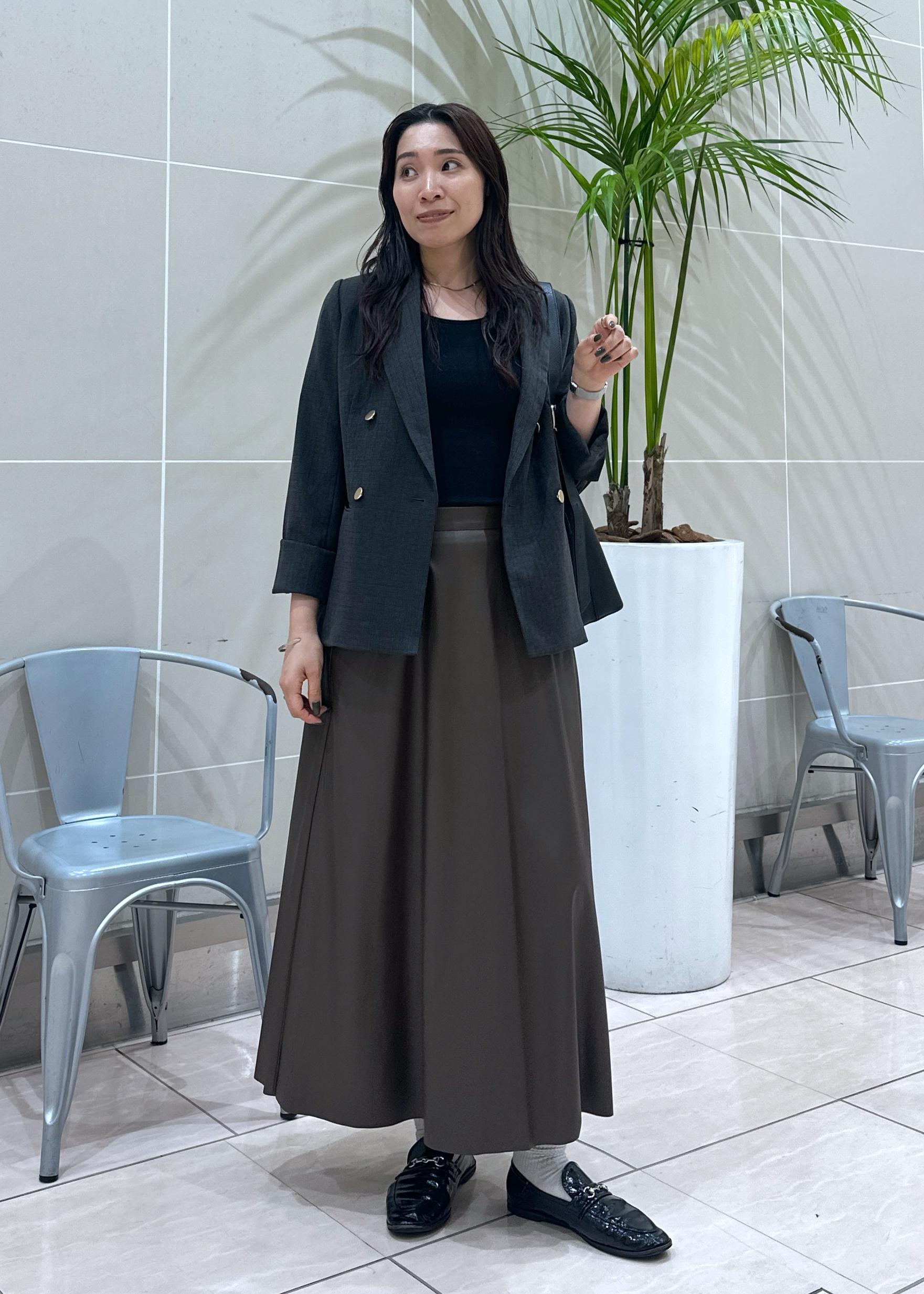 ROPE' PICNICのレディハンサムシリーズ ウールライク金ボタンジャケット(半裏地)/セットアップ・通勤対応を使ったコーディネートを紹介します。｜Rakuten Fashion(楽天ファッション／旧楽天ブランドアベニュー)6211000