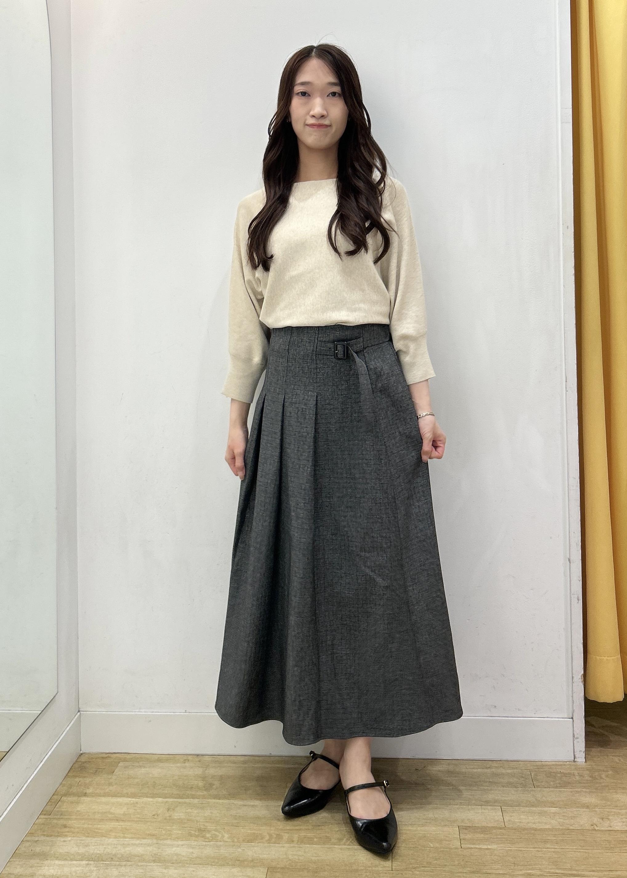 ROPE' PICNICのラメ混ドルマン7分袖ニットを使ったコーディネートを紹介します。｜Rakuten Fashion(楽天ファッション／旧楽天ブランドアベニュー)6211001