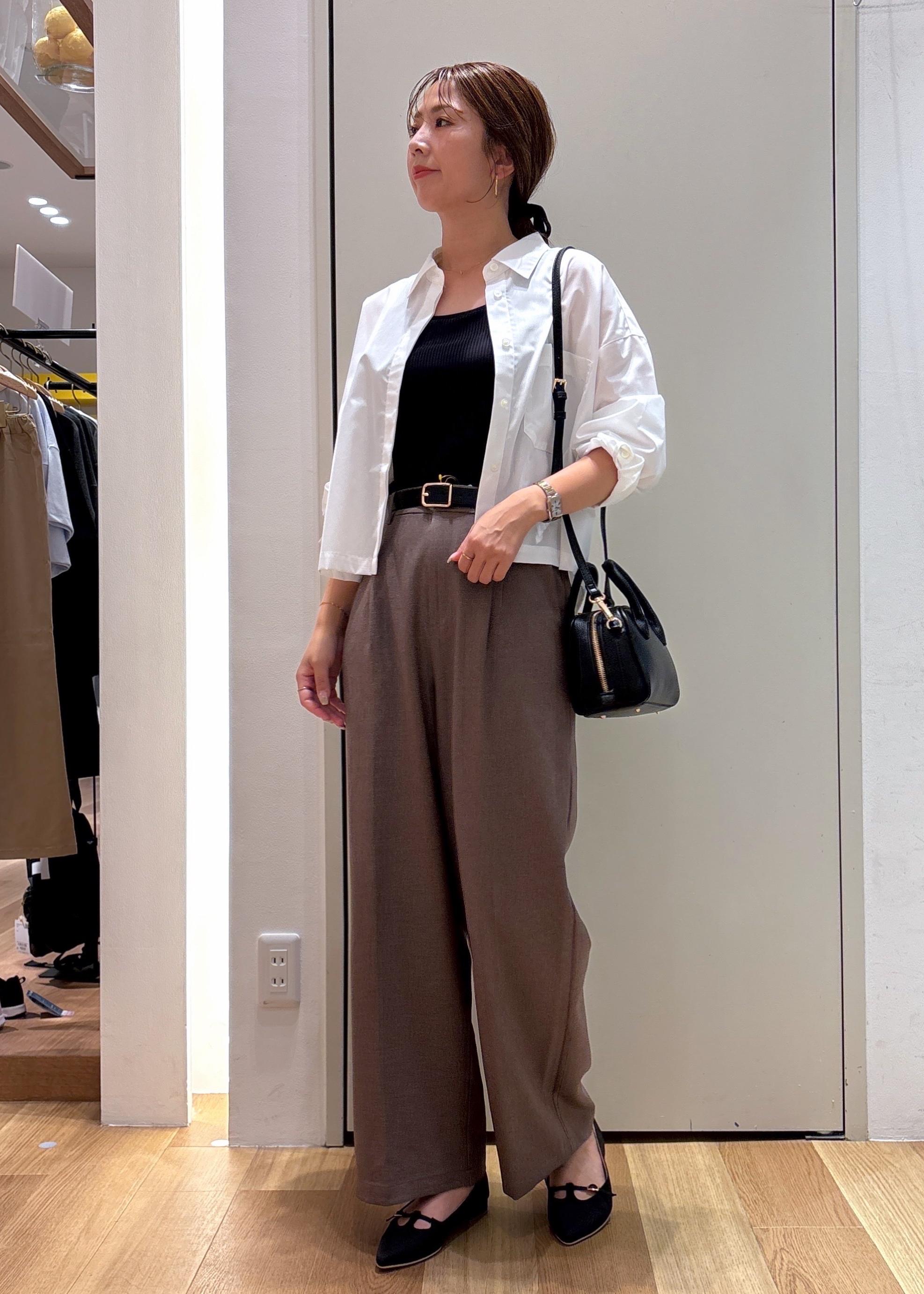 ROPE' PICNICのベーシッククロップドシャツ/イージーケアを使ったコーディネートを紹介します。｜Rakuten Fashion(楽天ファッション／旧楽天ブランドアベニュー)6211009