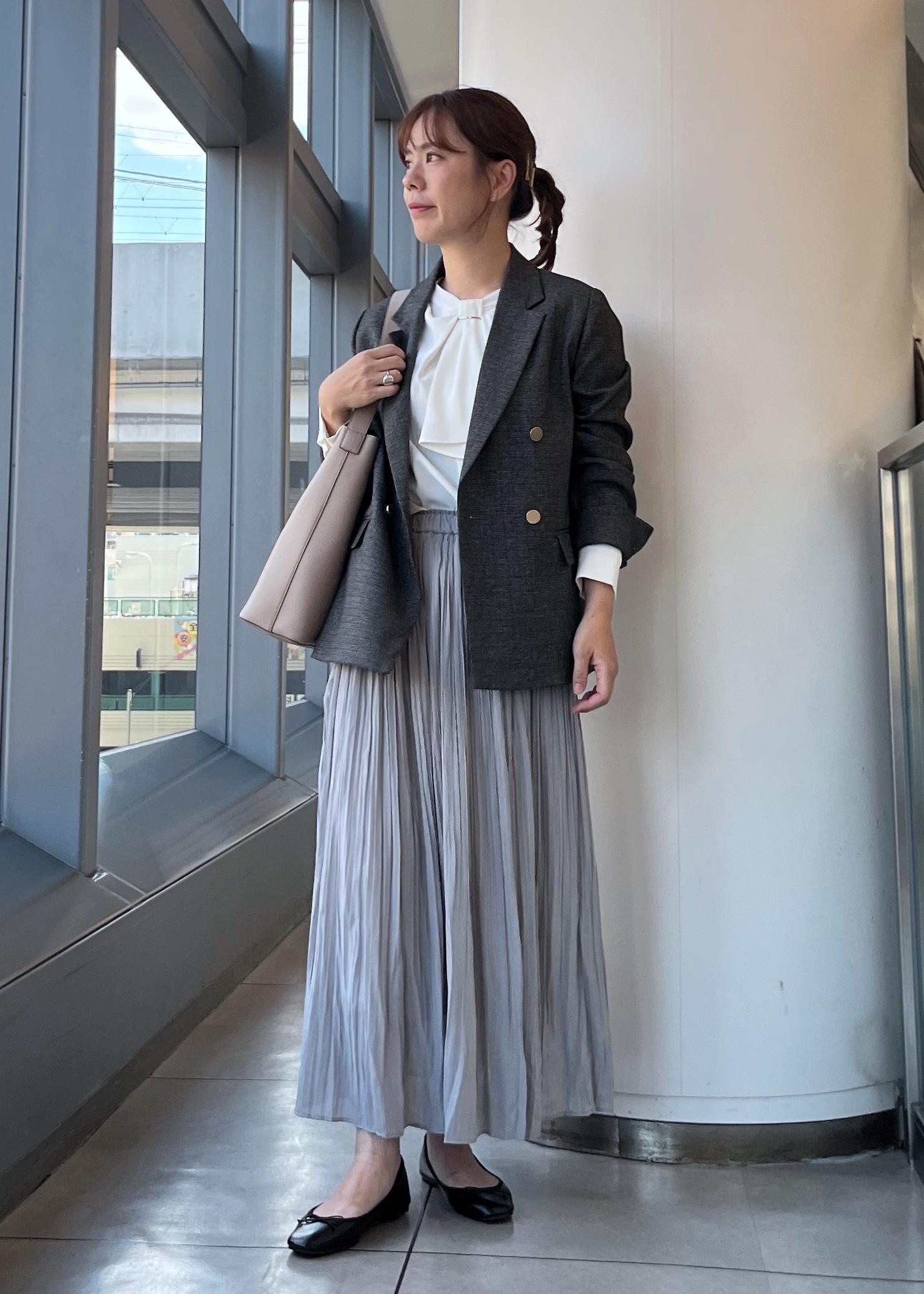 ROPE' PICNICのレディハンサムシリーズ ウールライク金ボタンジャケット(半裏地)/セットアップ・通勤対応を使ったコーディネートを紹介します。｜Rakuten Fashion(楽天ファッション／旧楽天ブランドアベニュー)6211024