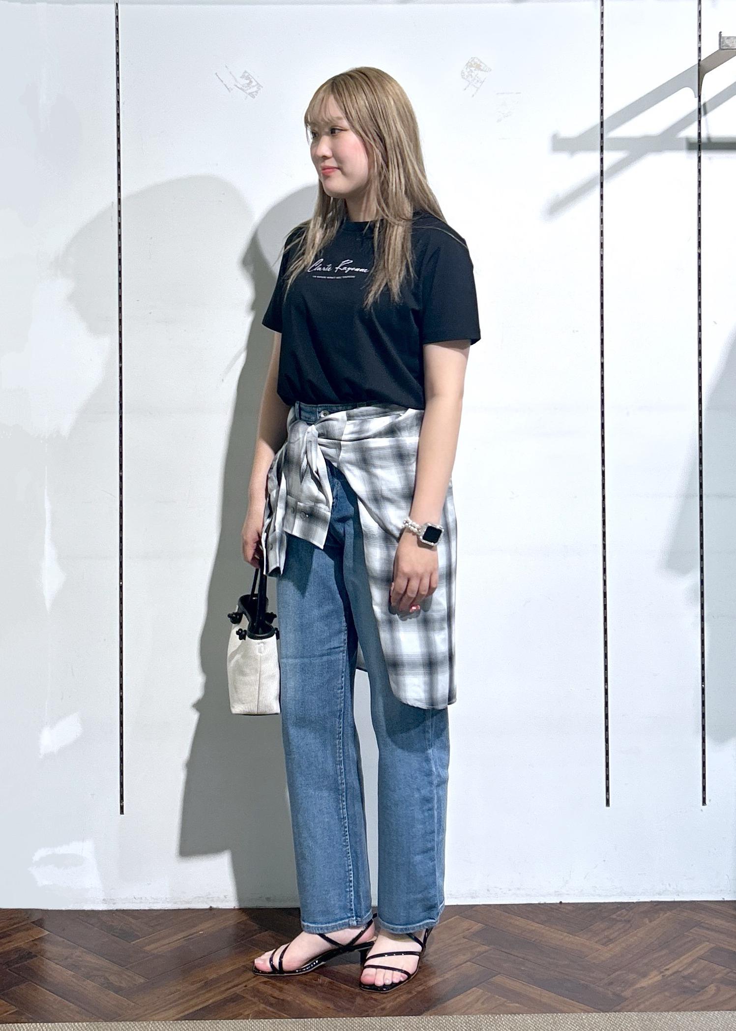 ROPE' PICNICのノットハンドルキャンバスコンビミドルトート&ショルダーバッグを使ったコーディネートを紹介します。｜Rakuten Fashion(楽天ファッション／旧楽天ブランドアベニュー)6211027