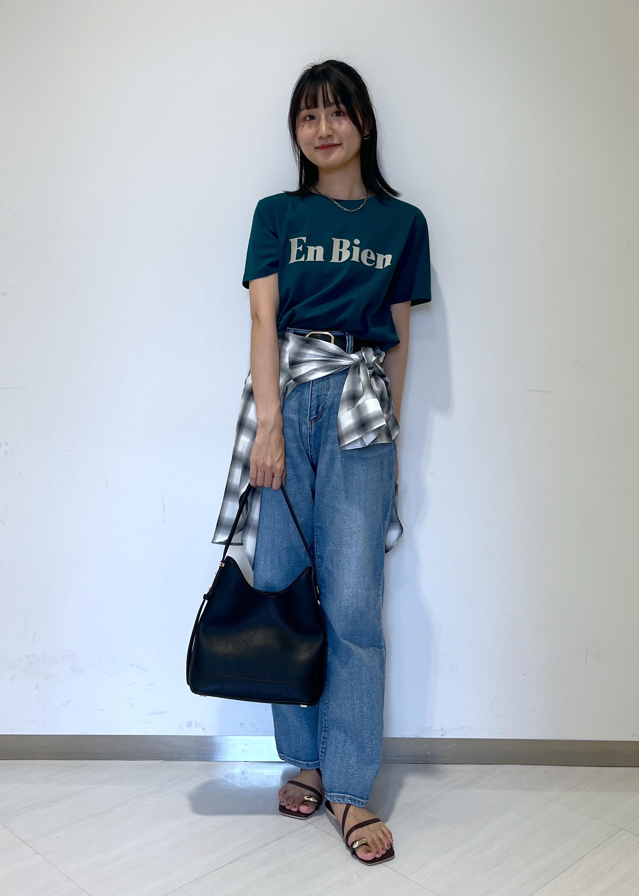 ROPE' PICNICの【UVカット・接触冷感・汗染み加工】フロッキーロゴTシャツを使ったコーディネートを紹介します。｜Rakuten Fashion(楽天ファッション／旧楽天ブランドアベニュー)6280147