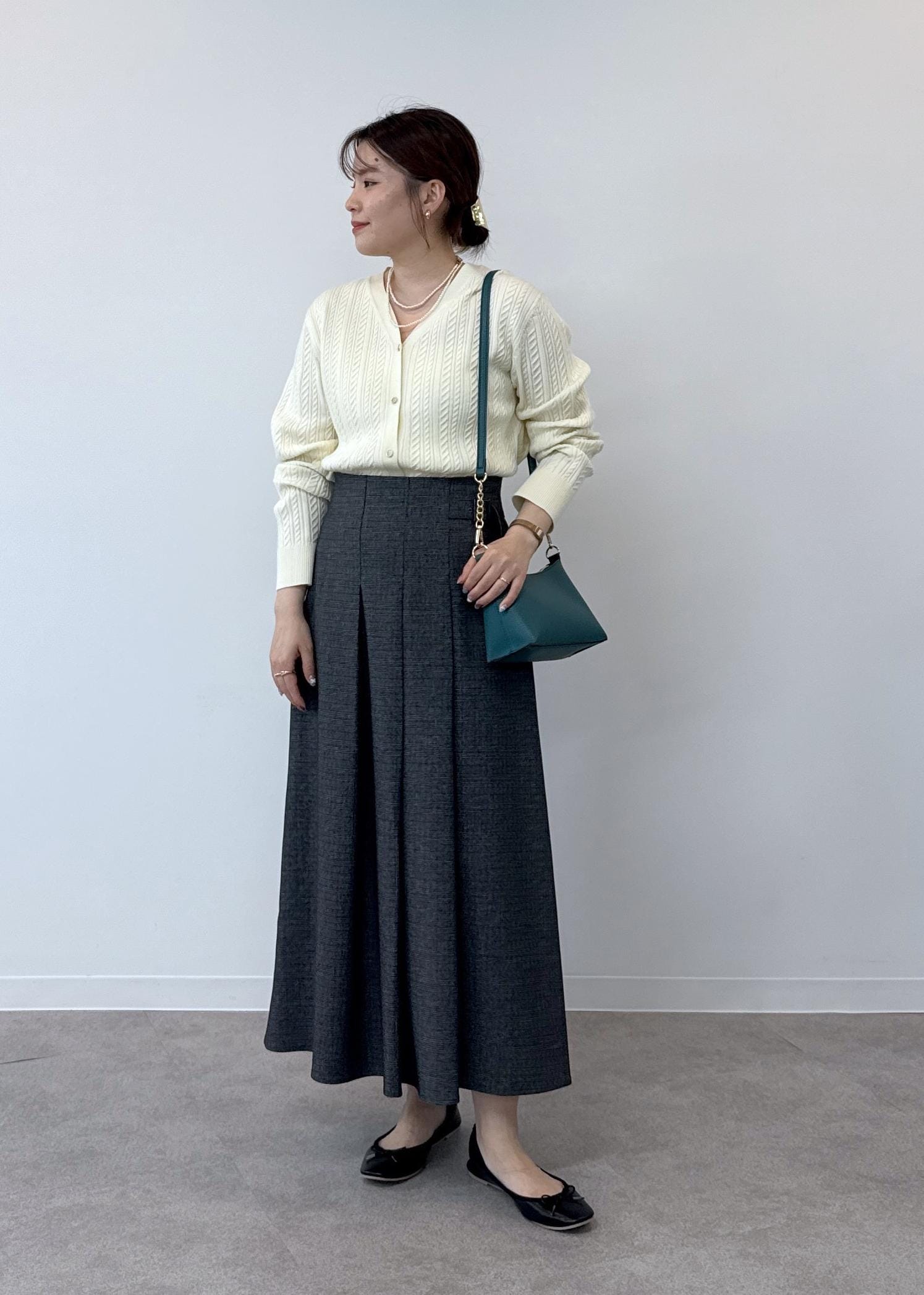 ROPE' PICNICの【アンチピリング・洗濯機OK】ミニケーブルカーディガンを使ったコーディネートを紹介します。｜Rakuten Fashion(楽天ファッション／旧楽天ブランドアベニュー)6280016