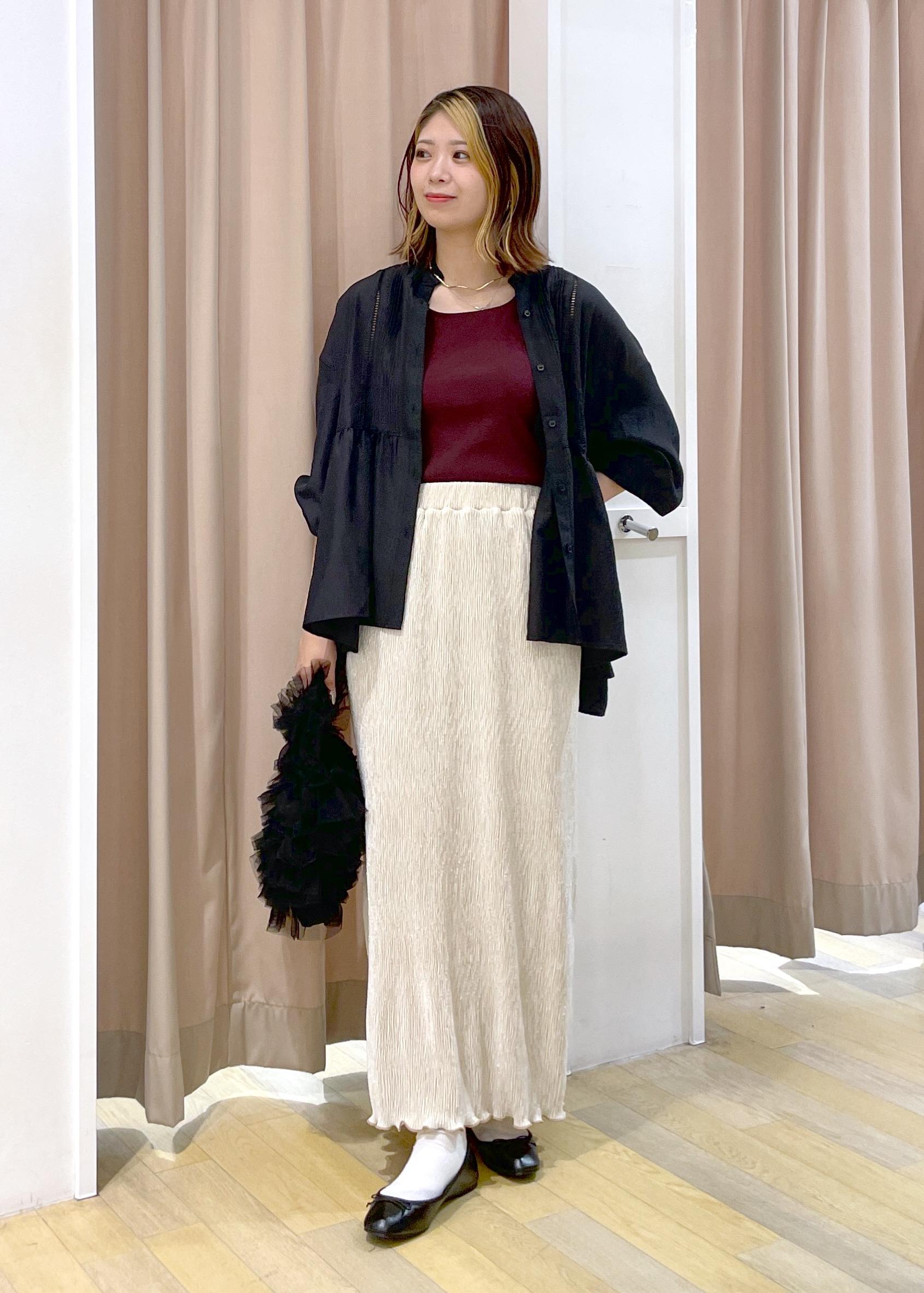 ROPE' PICNICの【UVケア・防シワ】羽織れるピンタックデザインペプラムシャツを使ったコーディネートを紹介します。｜Rakuten Fashion(楽天ファッション／旧楽天ブランドアベニュー)6280159