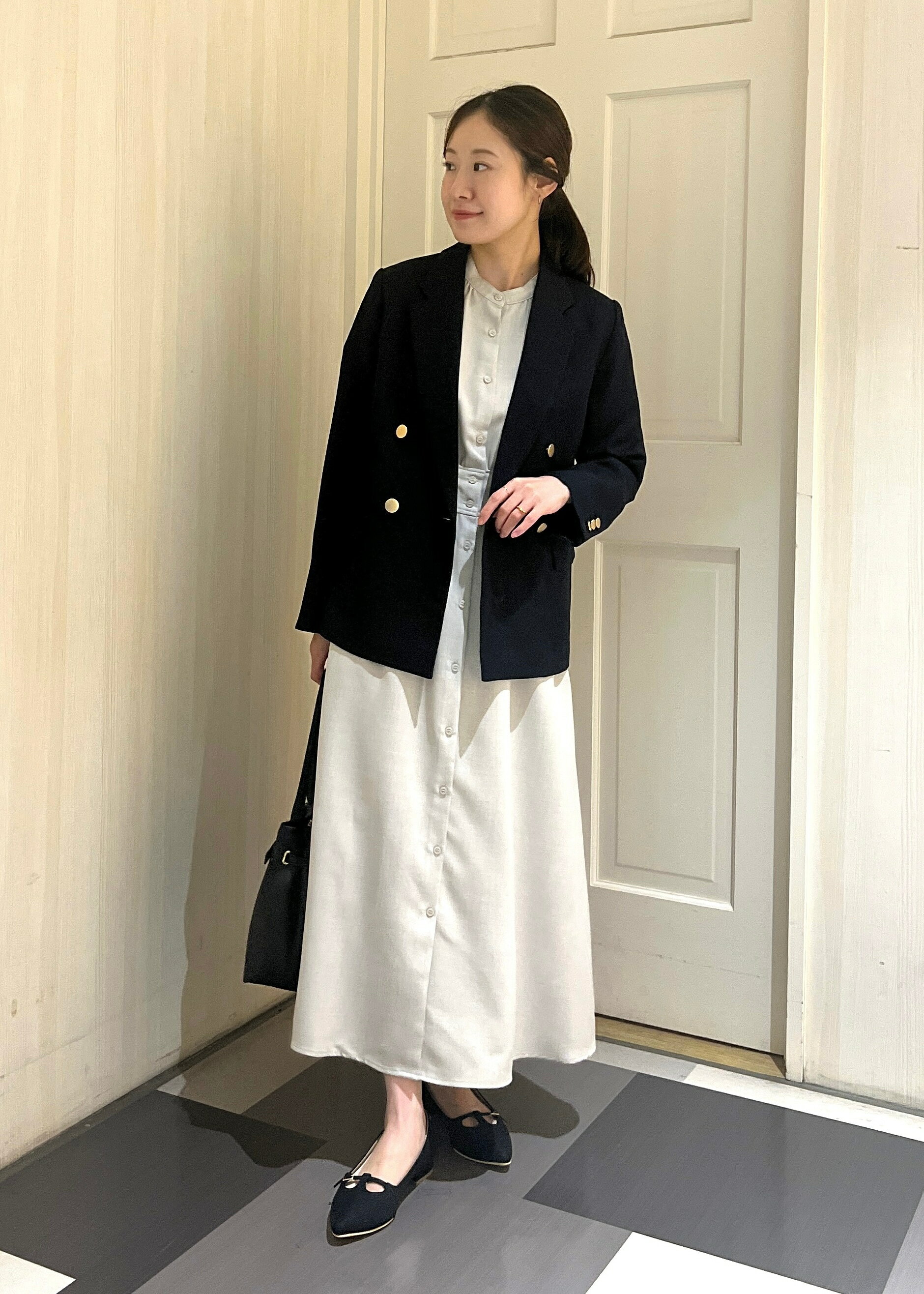 ROPE' PICNICの【低身長・小柄さんサイズ】レディハンサムシリーズ ウールライク金ボタンジャケット(半裏地)を使ったコーディネートを紹介します。｜Rakuten Fashion(楽天ファッション／旧楽天ブランドアベニュー)6280165