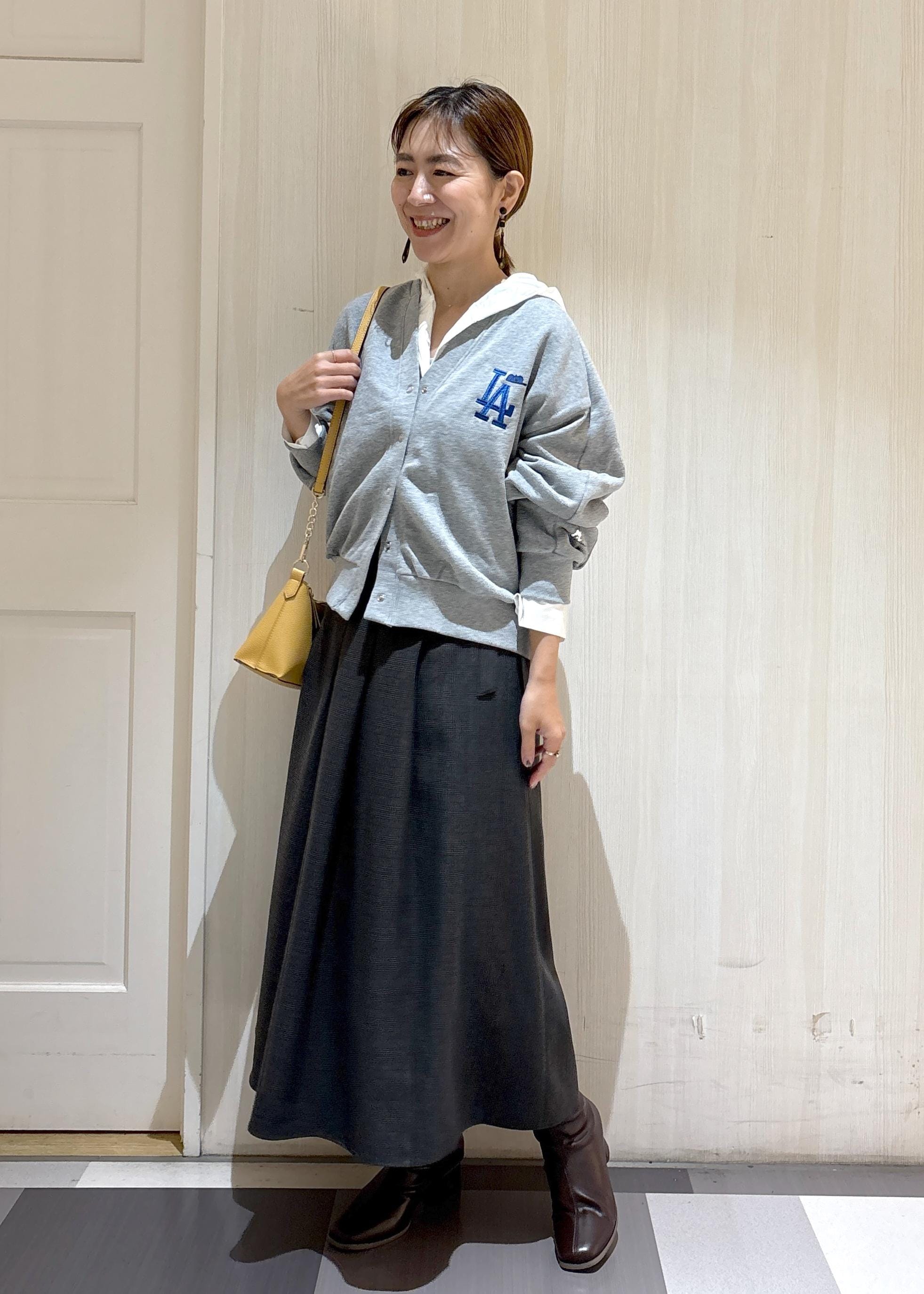 ROPE' PICNICのシャツフーディーを使ったコーディネートを紹介します。｜Rakuten Fashion(楽天ファッション／旧楽天ブランドアベニュー)6280199