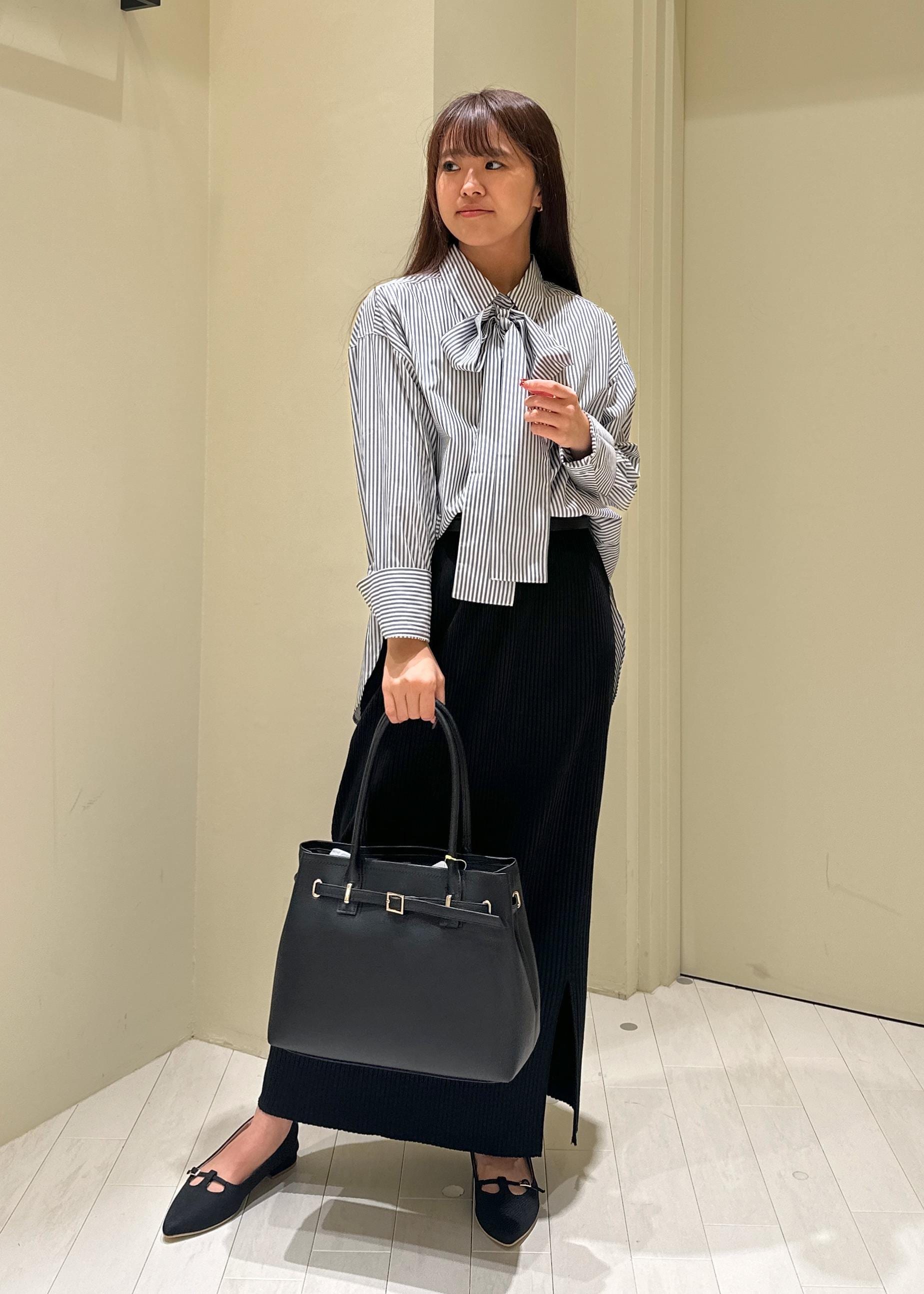 ROPE' PICNICの【防シワ】ボウタイ付きレギュラーシャツを使ったコーディネートを紹介します。｜Rakuten Fashion(楽天ファッション／旧楽天ブランドアベニュー)6280223