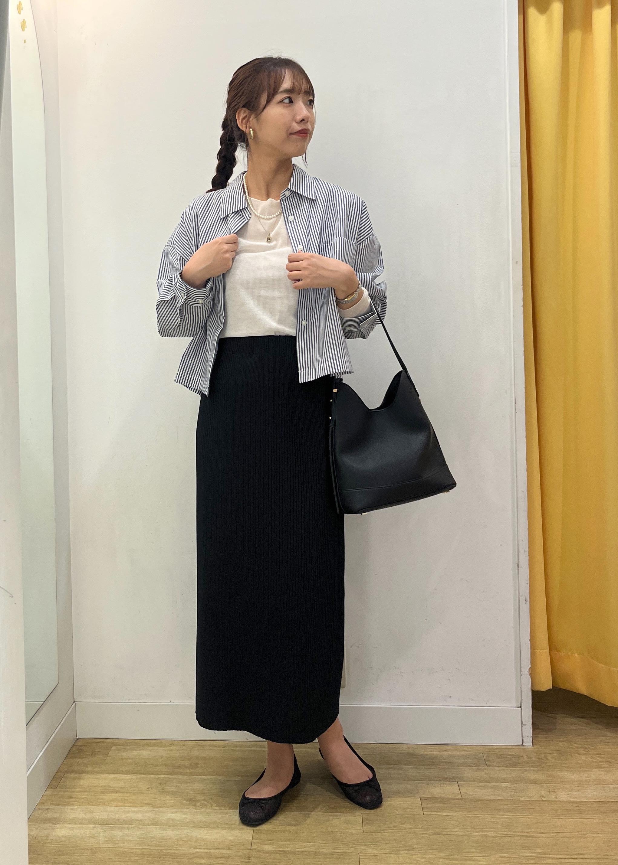 ROPE' PICNICのベーシッククロップドシャツ/イージーケアを使ったコーディネートを紹介します。｜Rakuten Fashion(楽天ファッション／旧楽天ブランドアベニュー)6280228