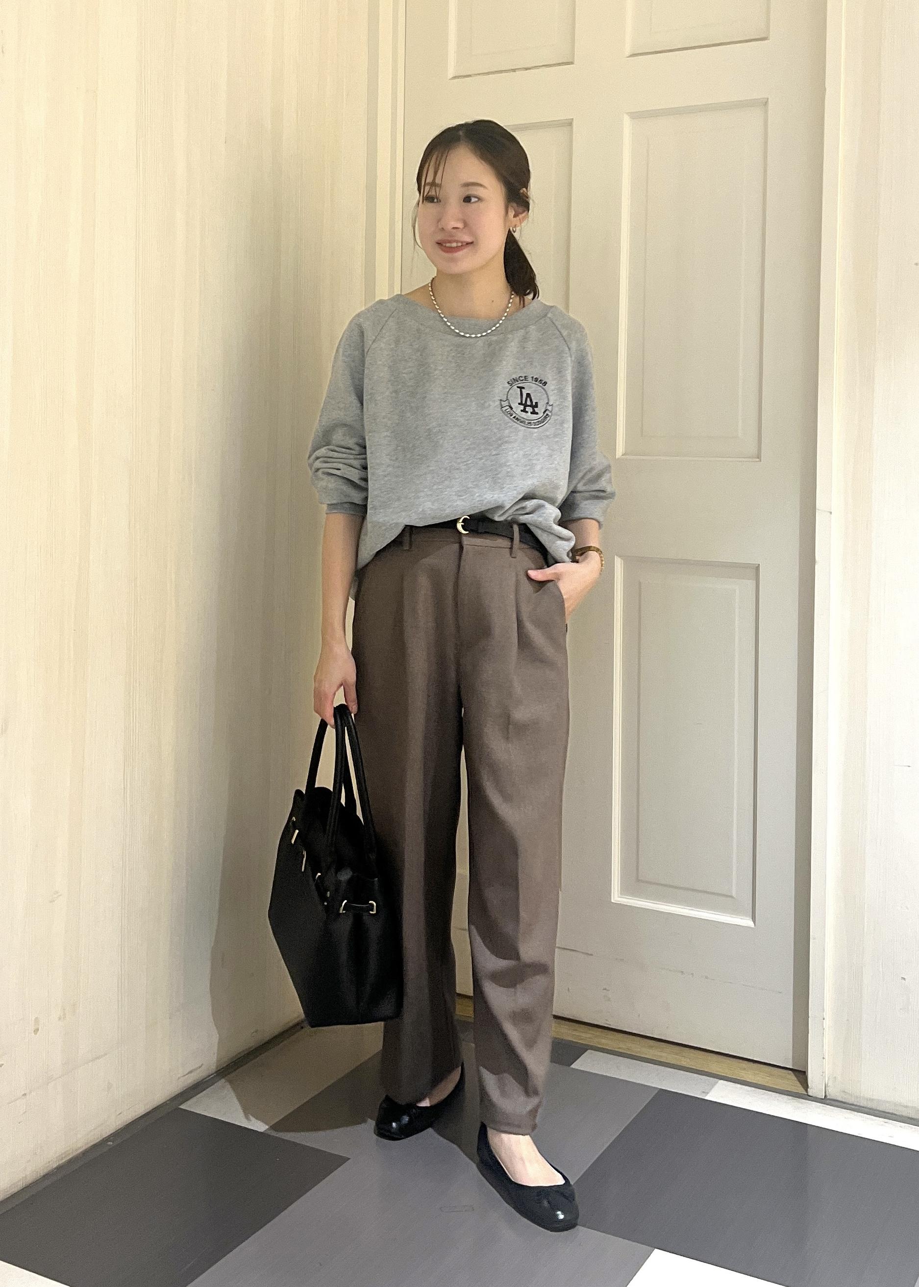 ROPE' PICNICの【PEANUTS*MLB COLLECTION by ROPE' PICNIC】オフショルスウェットを使ったコーディネートを紹介します。｜Rakuten Fashion(楽天ファッション／旧楽天ブランドアベニュー)6280232