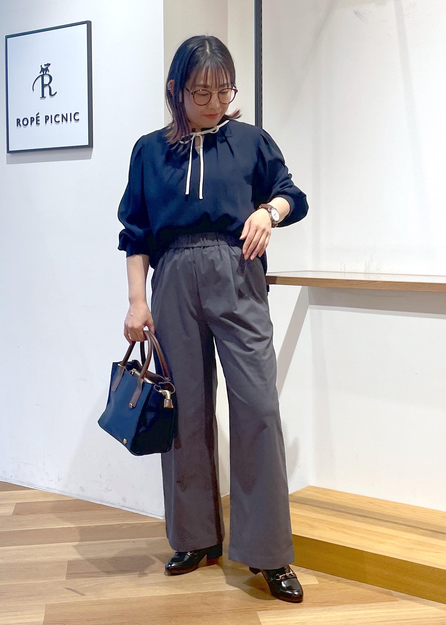 ROPE' PICNICの【前後2WAY】【WEB限定カラー】配色リボンブラウス/通勤対応を使ったコーディネートを紹介します。｜Rakuten Fashion(楽天ファッション／旧楽天ブランドアベニュー)6280246