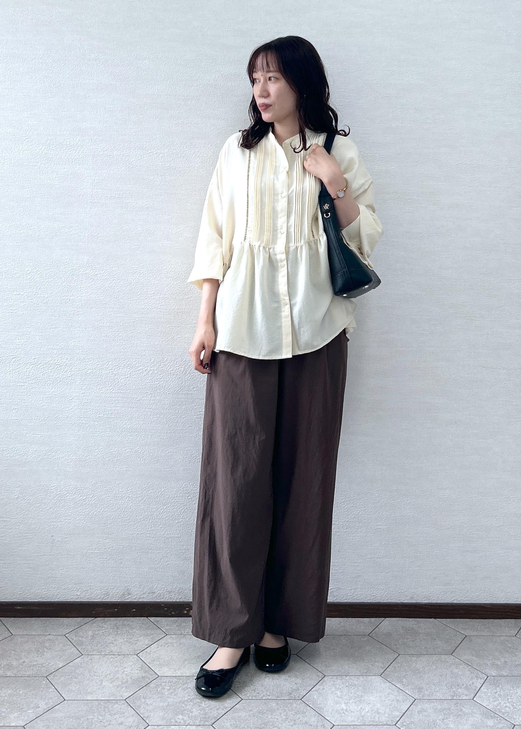 ROPE' PICNICの【UVケア・防シワ】羽織れるピンタックデザインペプラムシャツを使ったコーディネートを紹介します。｜Rakuten Fashion(楽天ファッション／旧楽天ブランドアベニュー)6280256