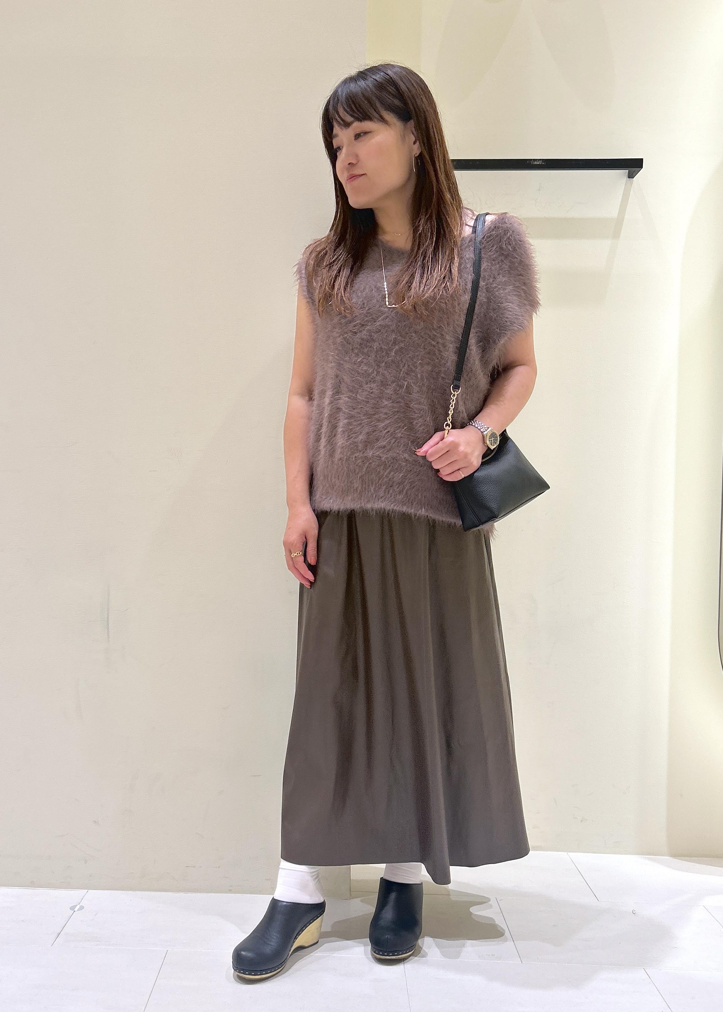 ROPE' PICNICのシャギーニットベストを使ったコーディネートを紹介します。｜Rakuten Fashion(楽天ファッション／旧楽天ブランドアベニュー)6280261